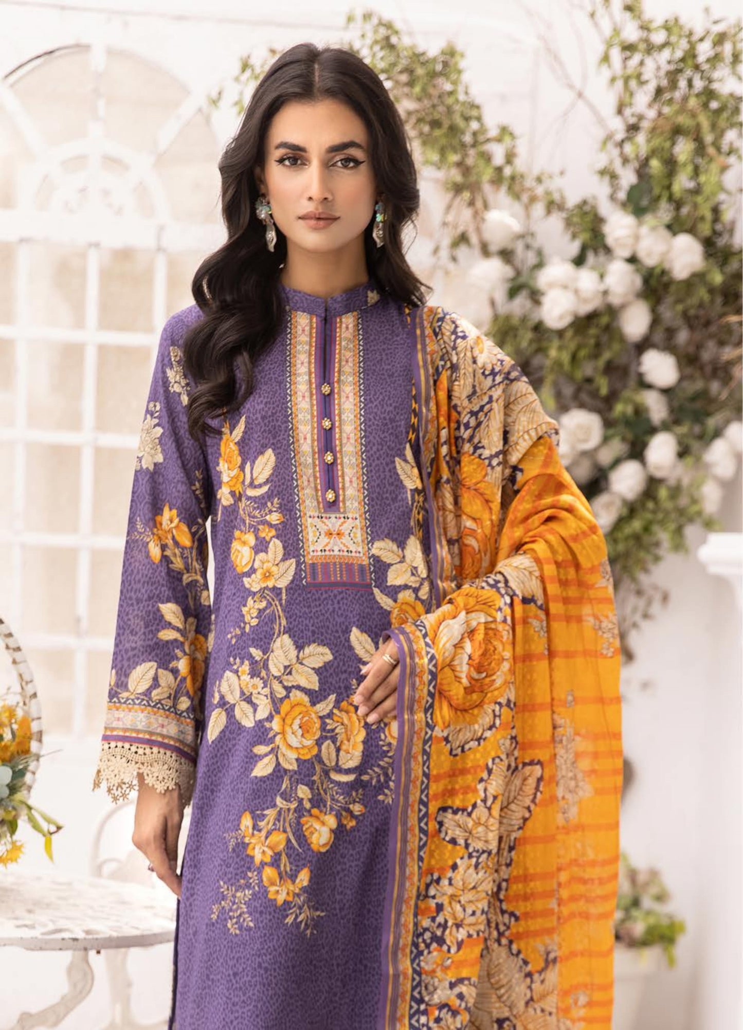 3Piece - Superior Printed Lawn Suit Carnation D028