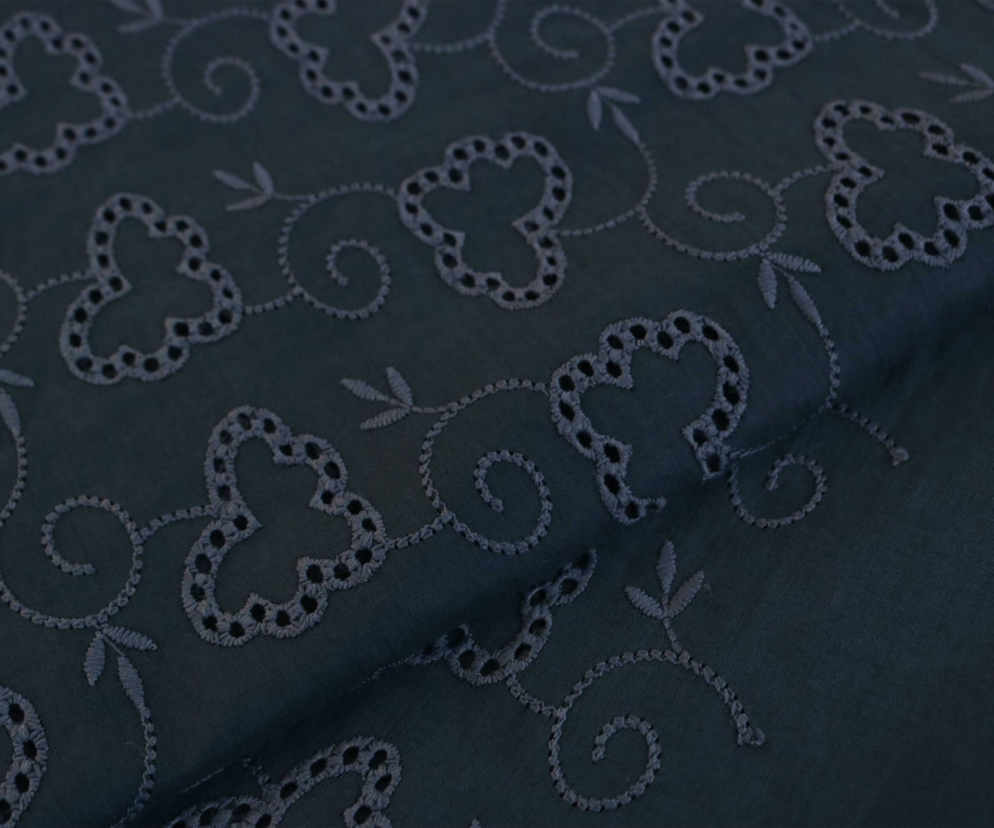 2Piece – Embroidered Lawn H25L2P137