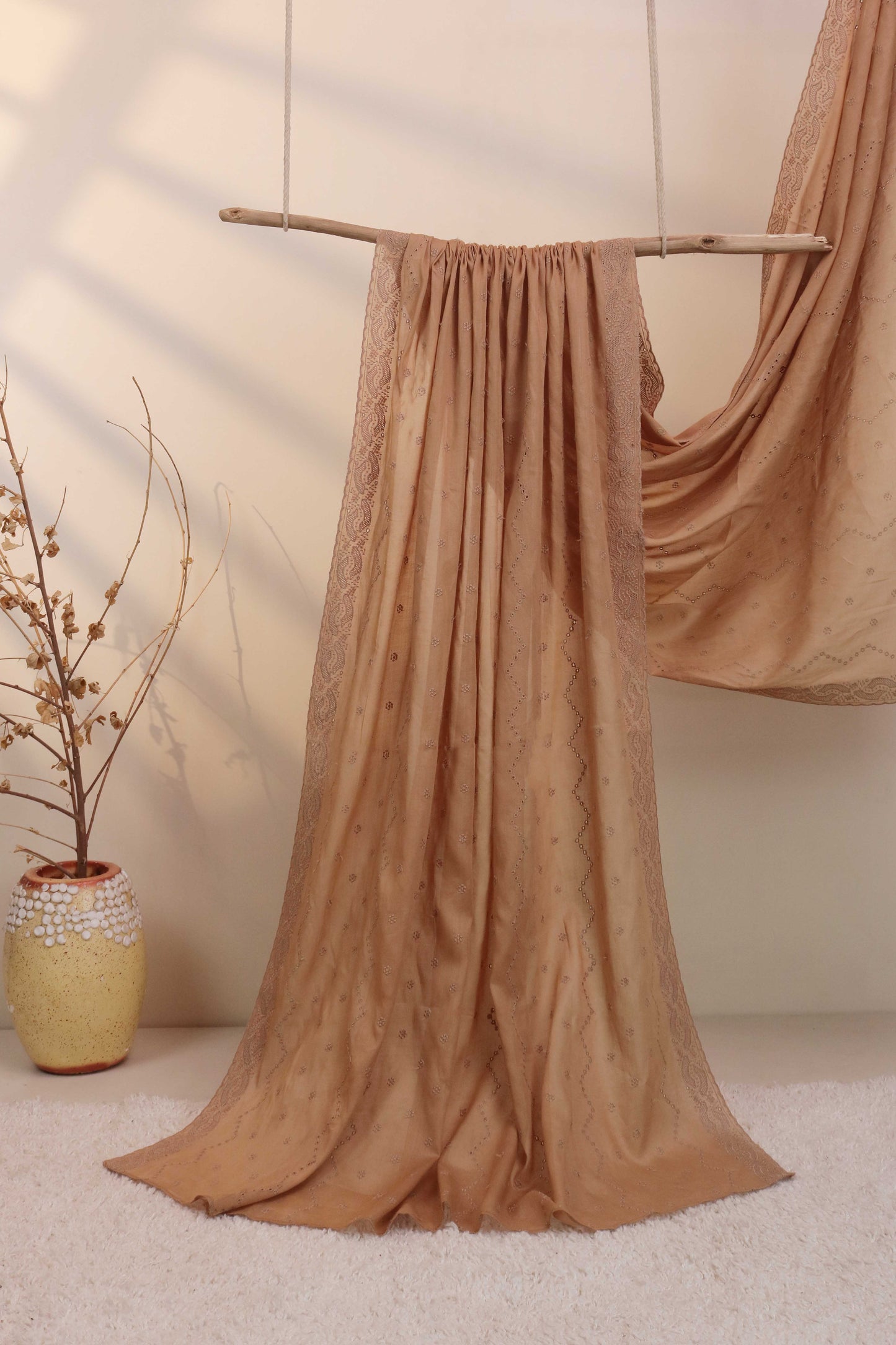 Embroidered Lawn Shawl LSH111