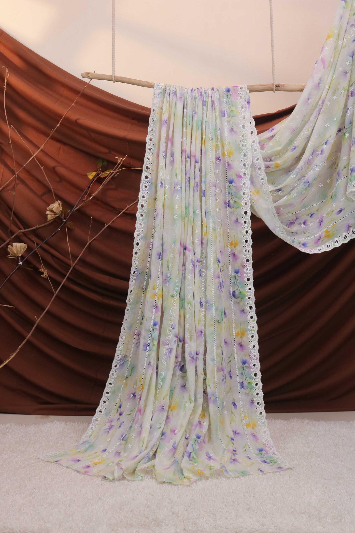 Embroidered Lawn Shawl LSH118