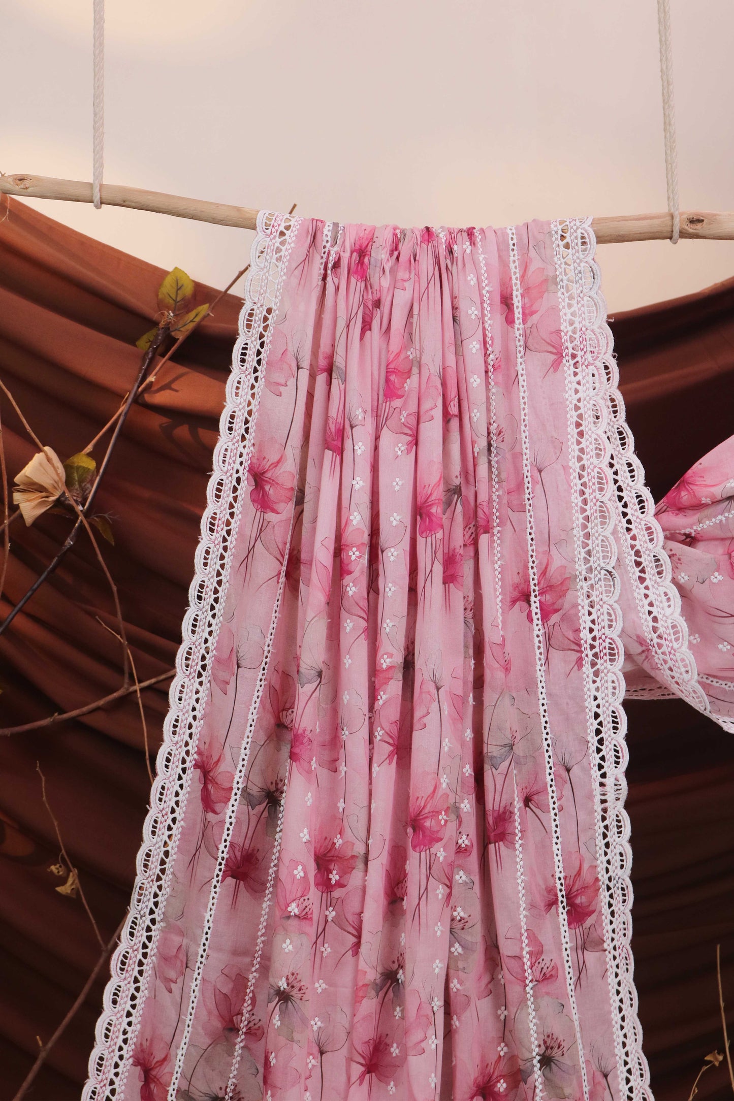 Embroidered Lawn Shawl LSH119
