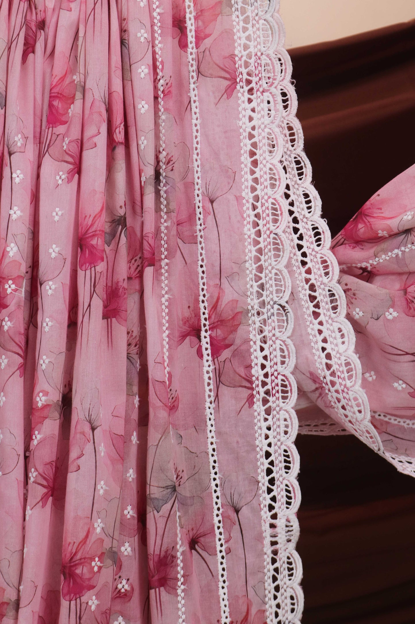Embroidered Lawn Shawl LSH119