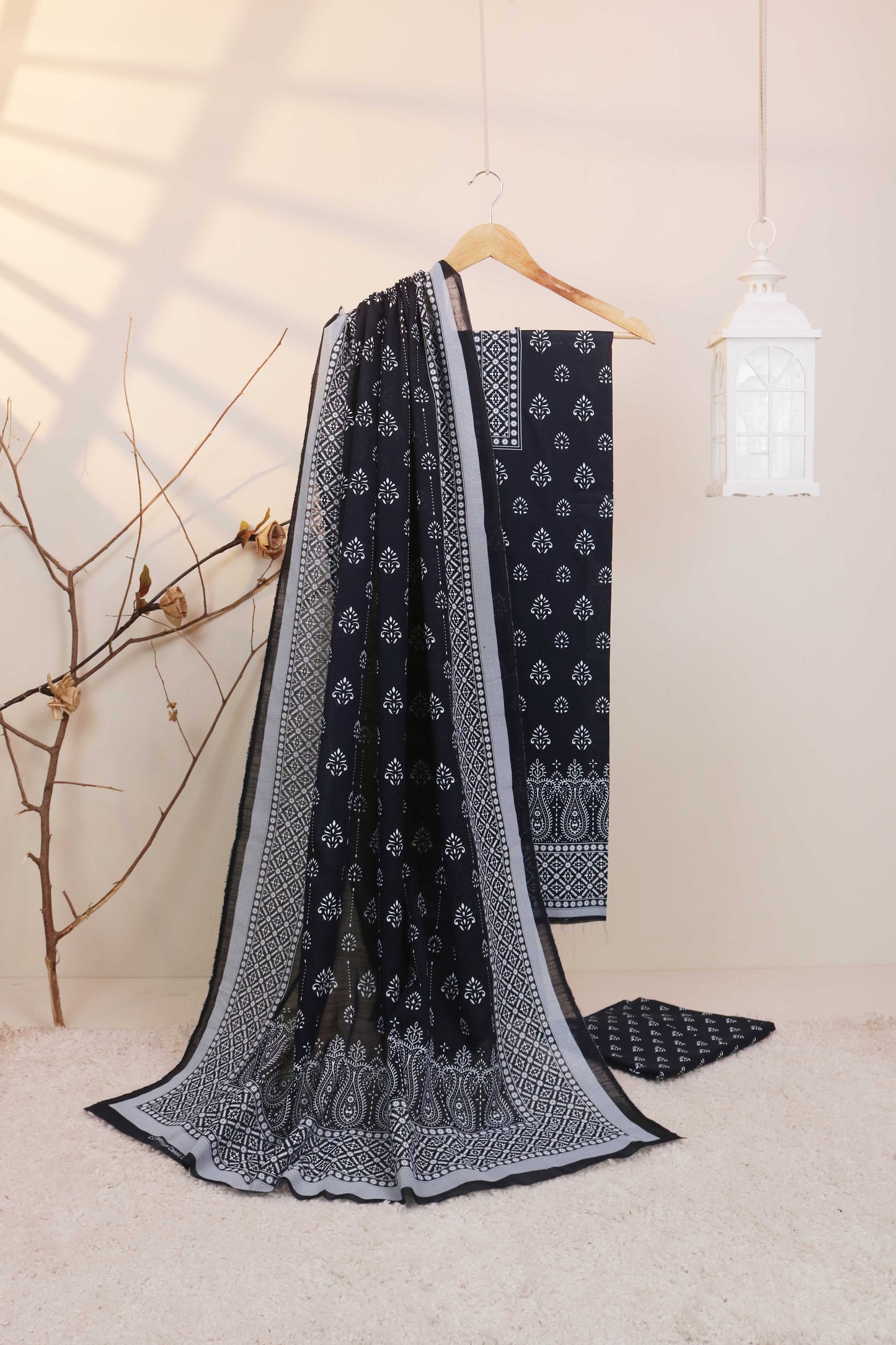 Classic Lawn Printed Suit H25SLMJ022