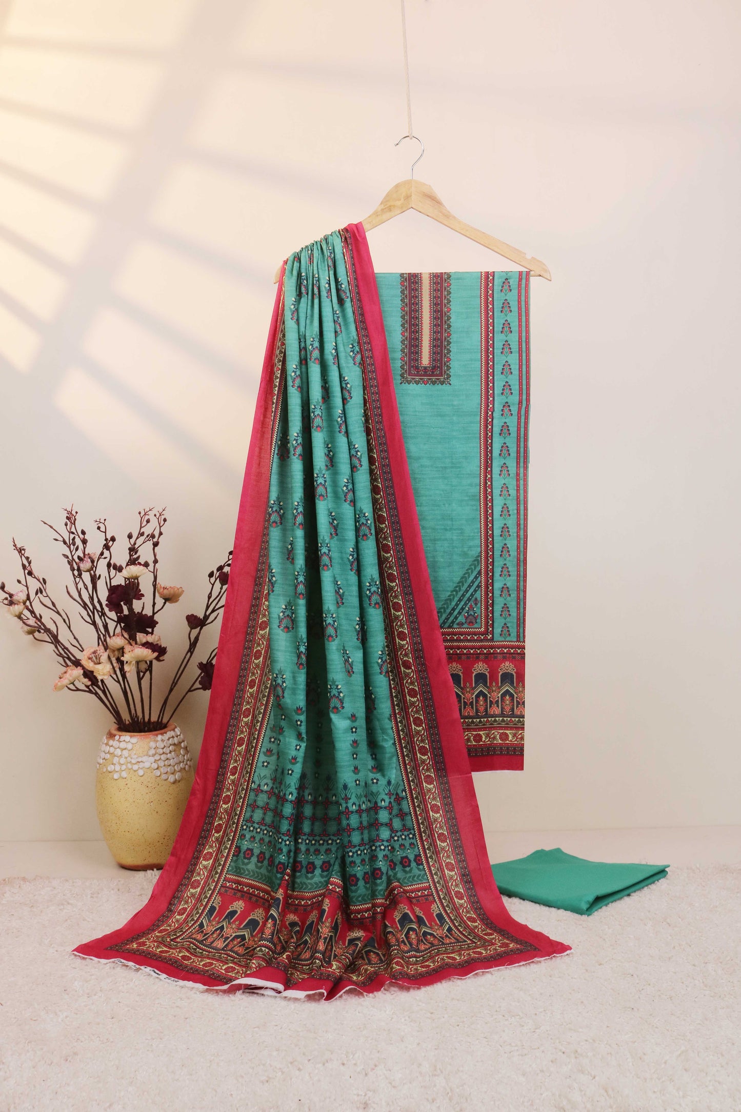 Lawn Printed Suit H25SLST50