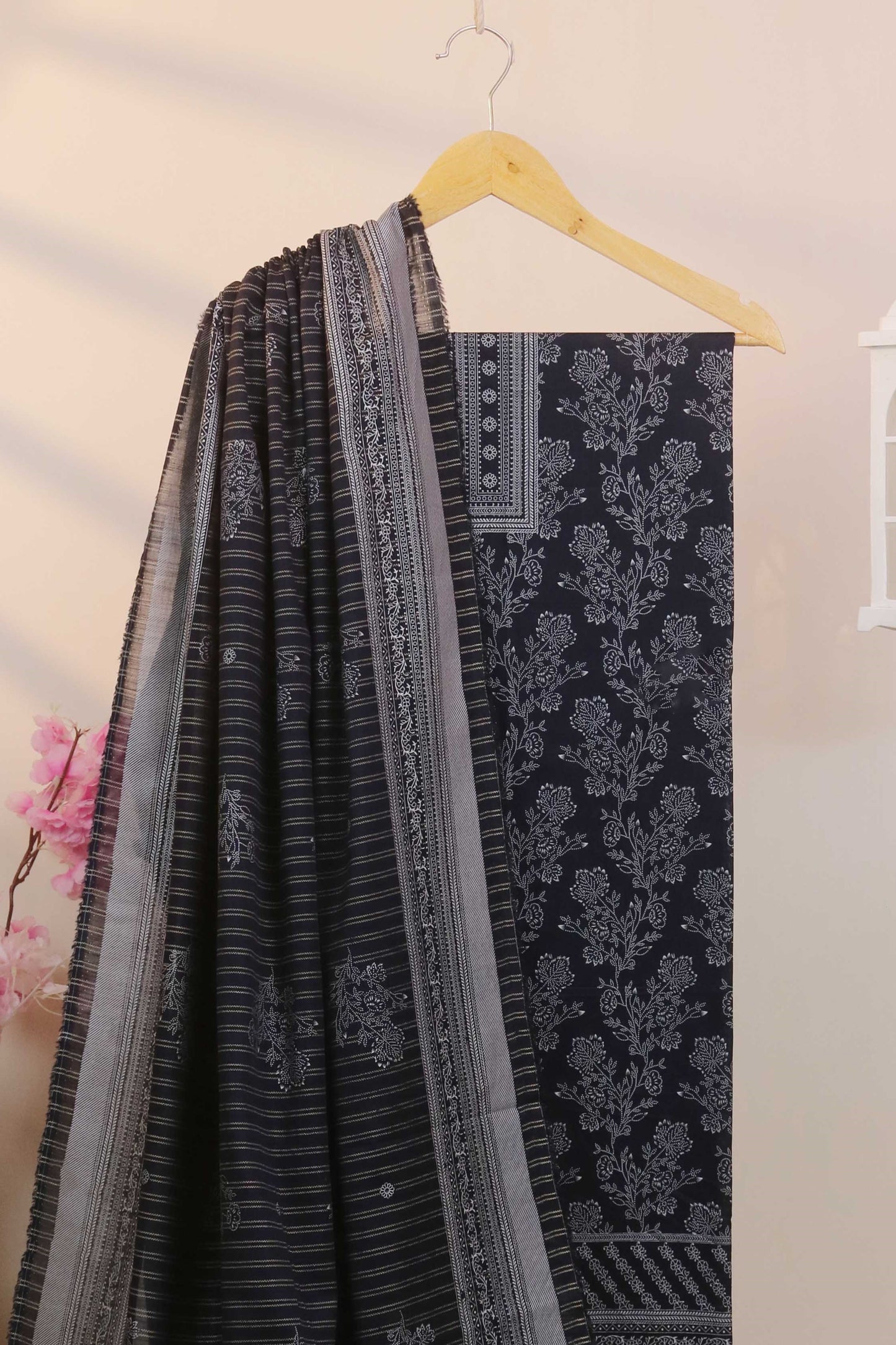 Classic Lawn Printed Suit H25SLMJ200