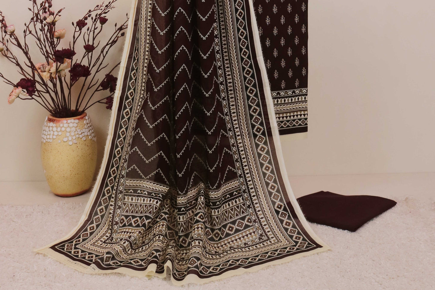 Classic Lawn Printed Suit H25SLMJ244