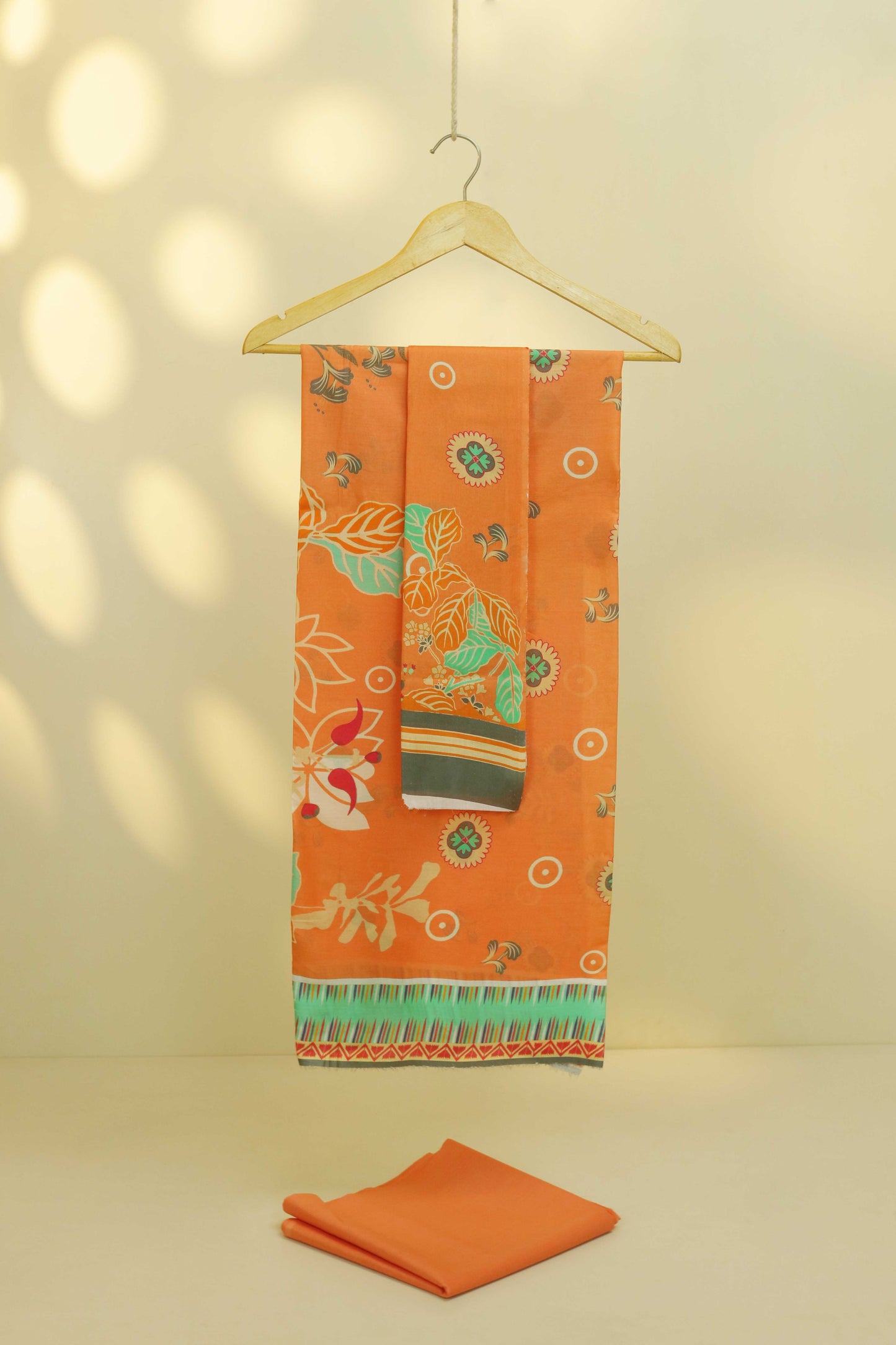 Lawn Printed Suit H25SLST09