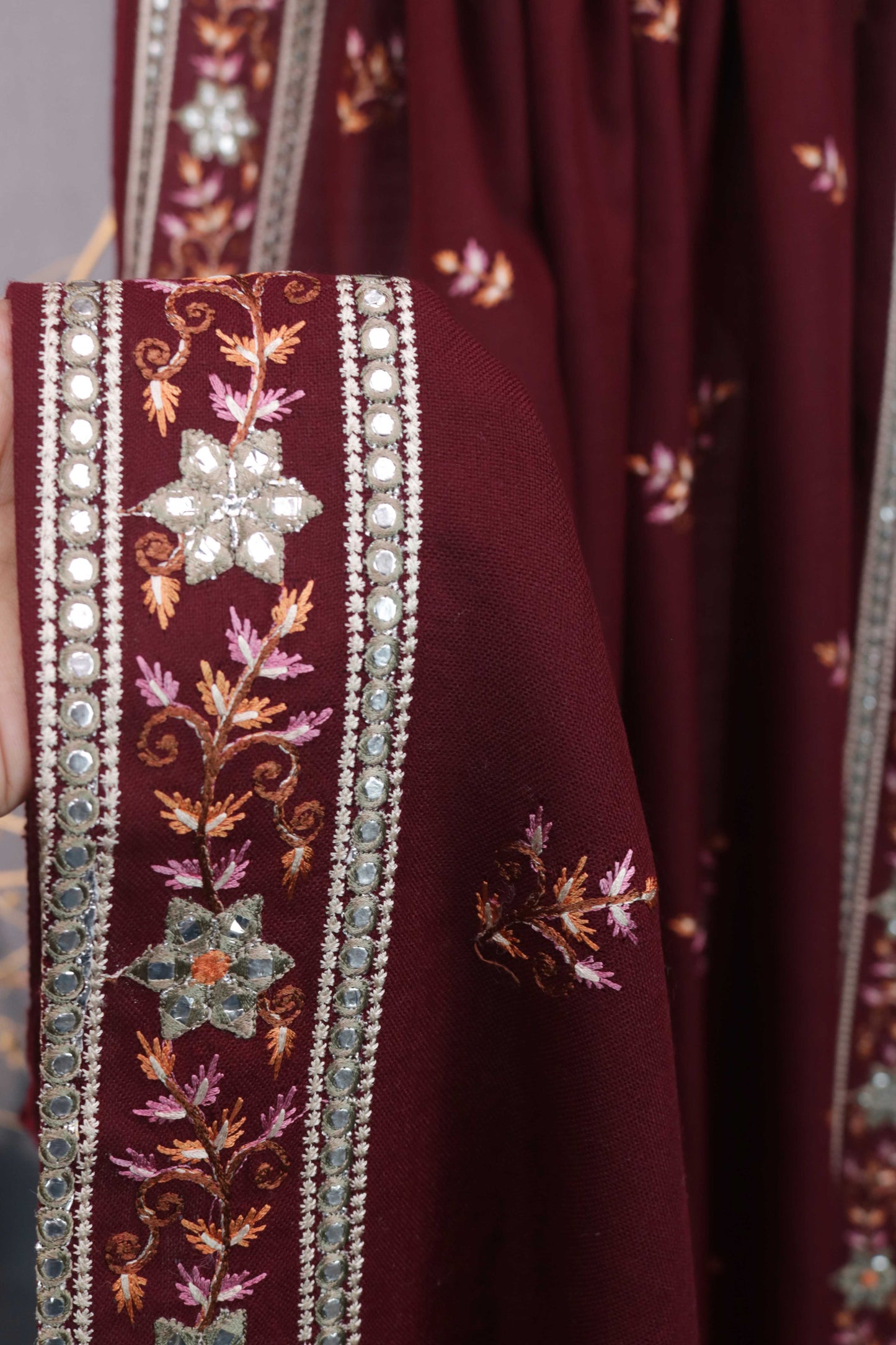 Embroidered Pashmina Shawl 3507A