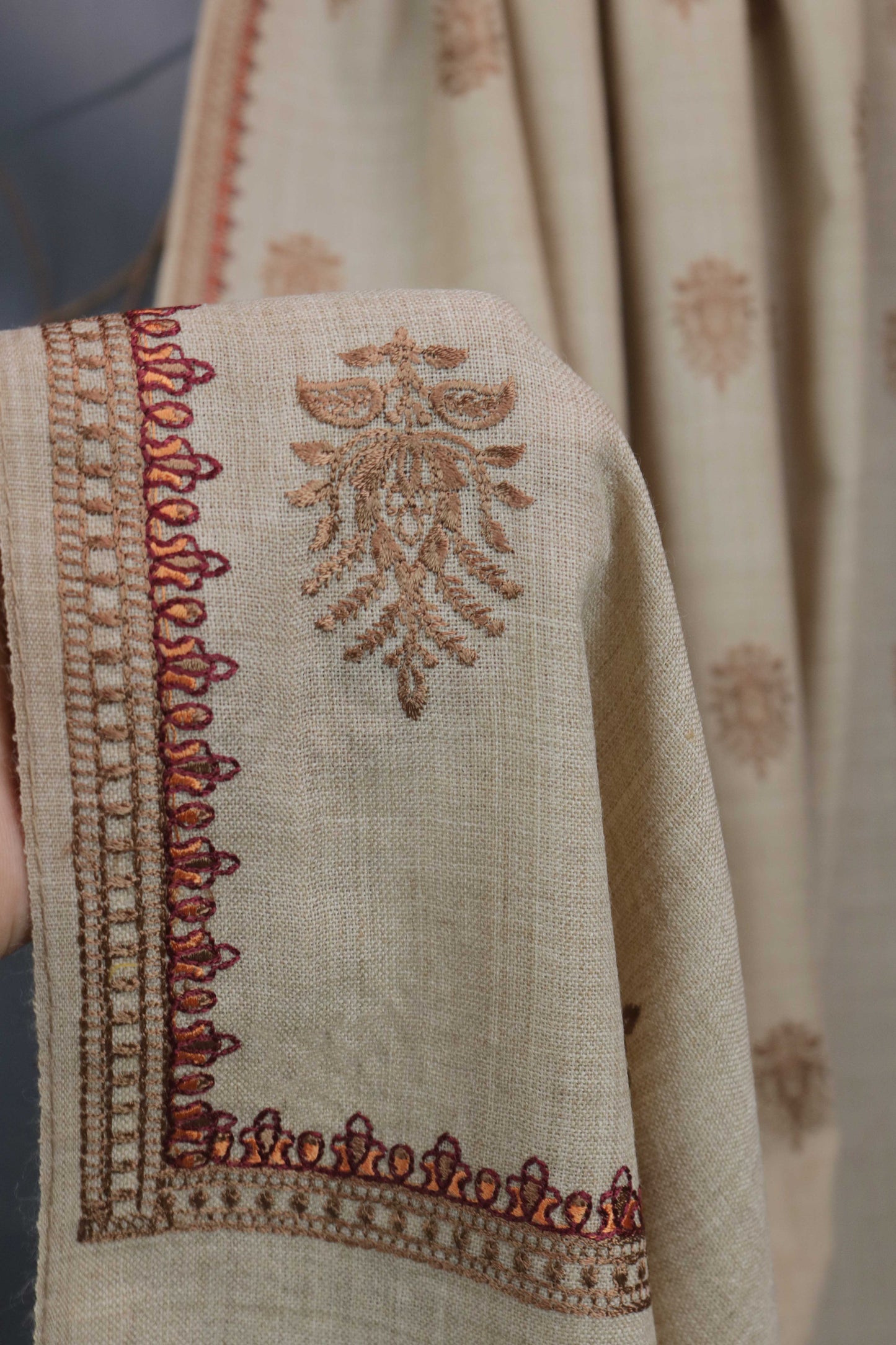 Embroidered Pashmina Shawl 3329