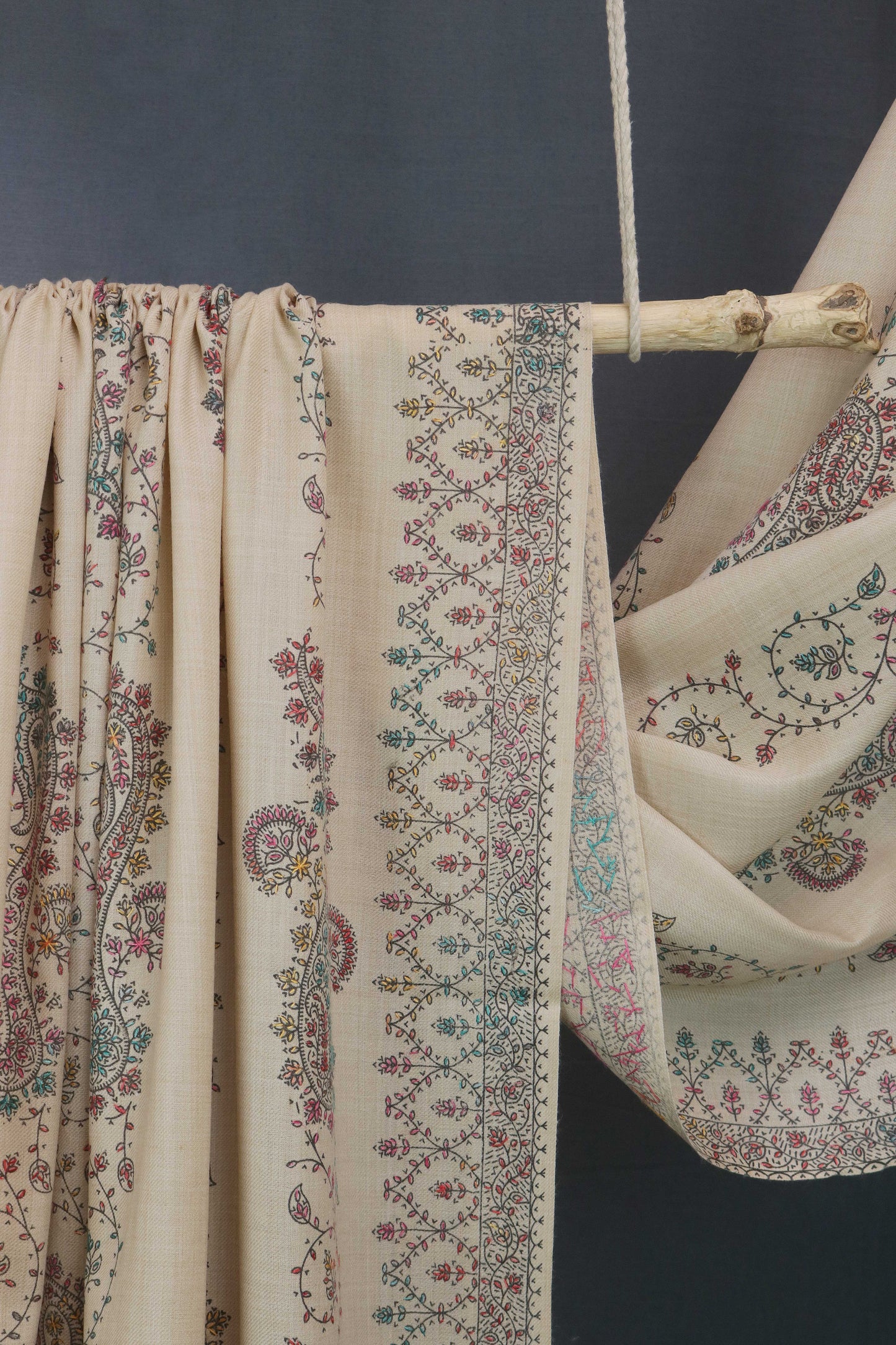 Sui Tanka Embroidered Pashmina Shawl SSH01