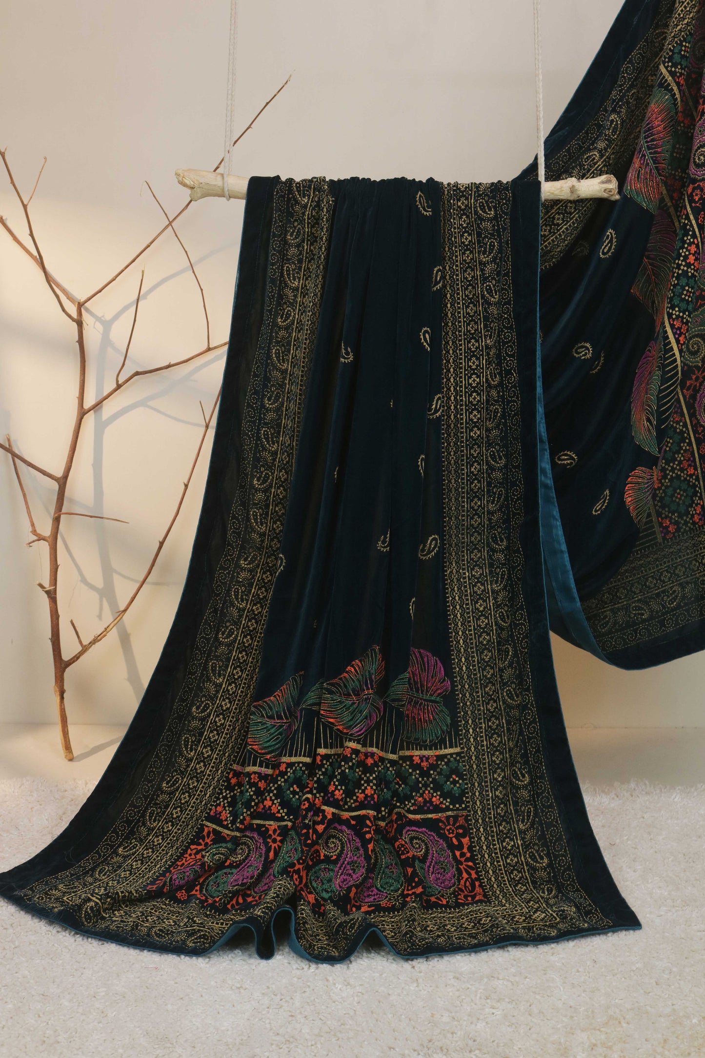 Velvet Screen-Printed Shawl 3576E