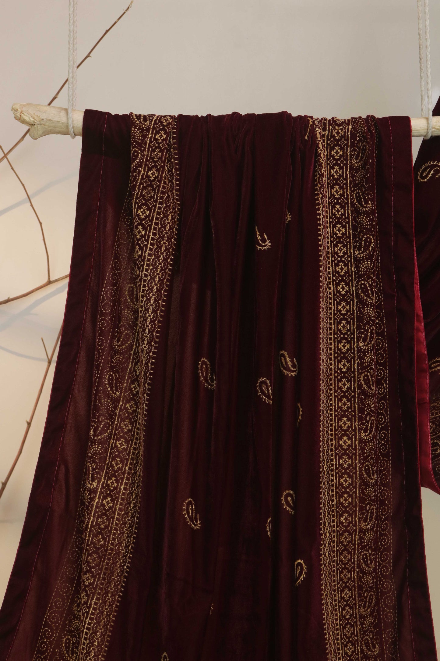 Velvet Screen-Printed Shawl 3576A