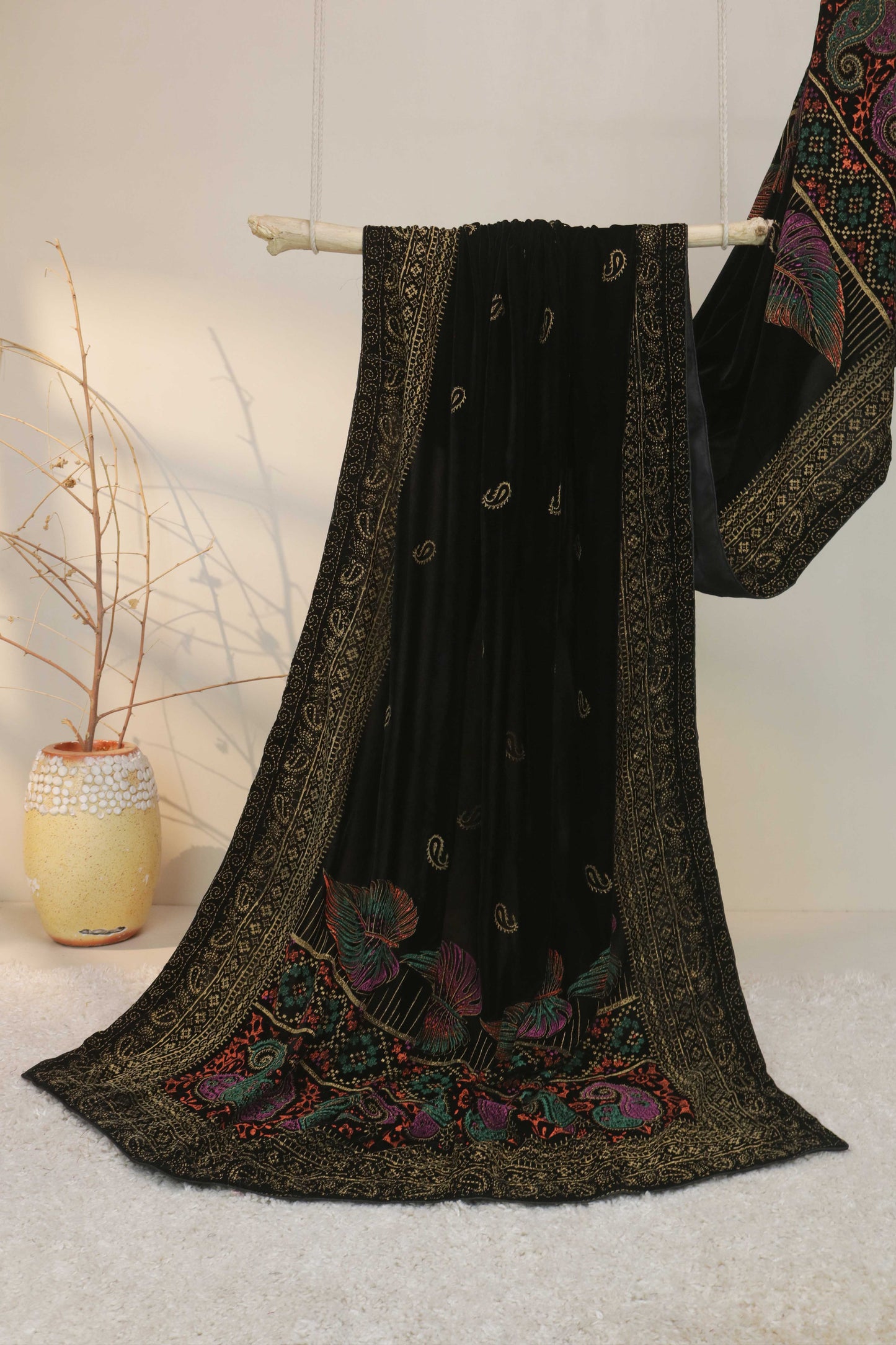 Velvet Screen-Printed Shawl 3576C