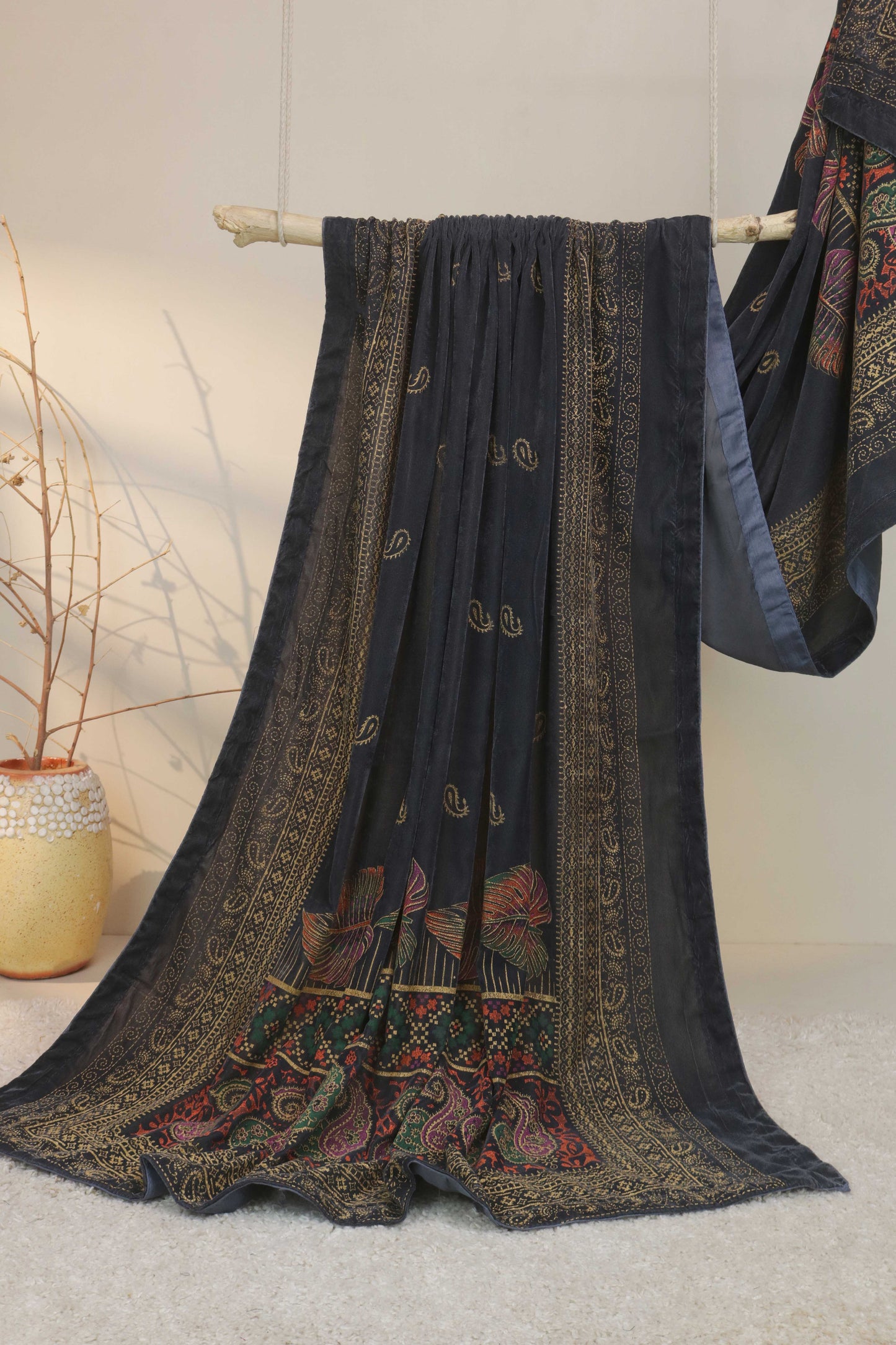 Velvet Screen-Printed Shawl 3576G