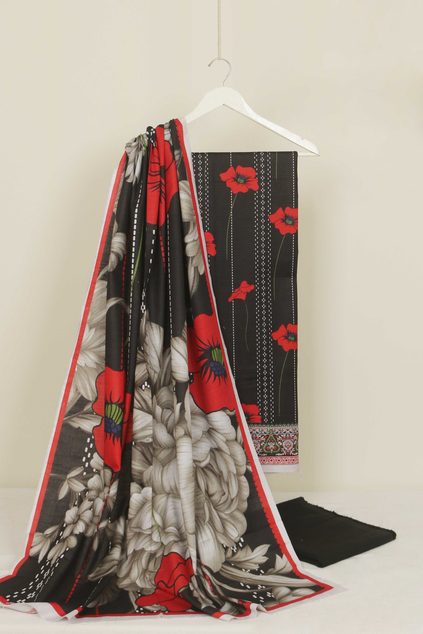3Piece – Printed Khaddar Suit CK448