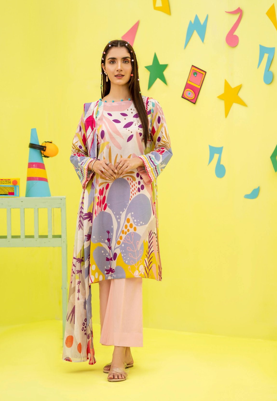 Printed Lawn 3Piece Suit POP INN  GPN2309A1