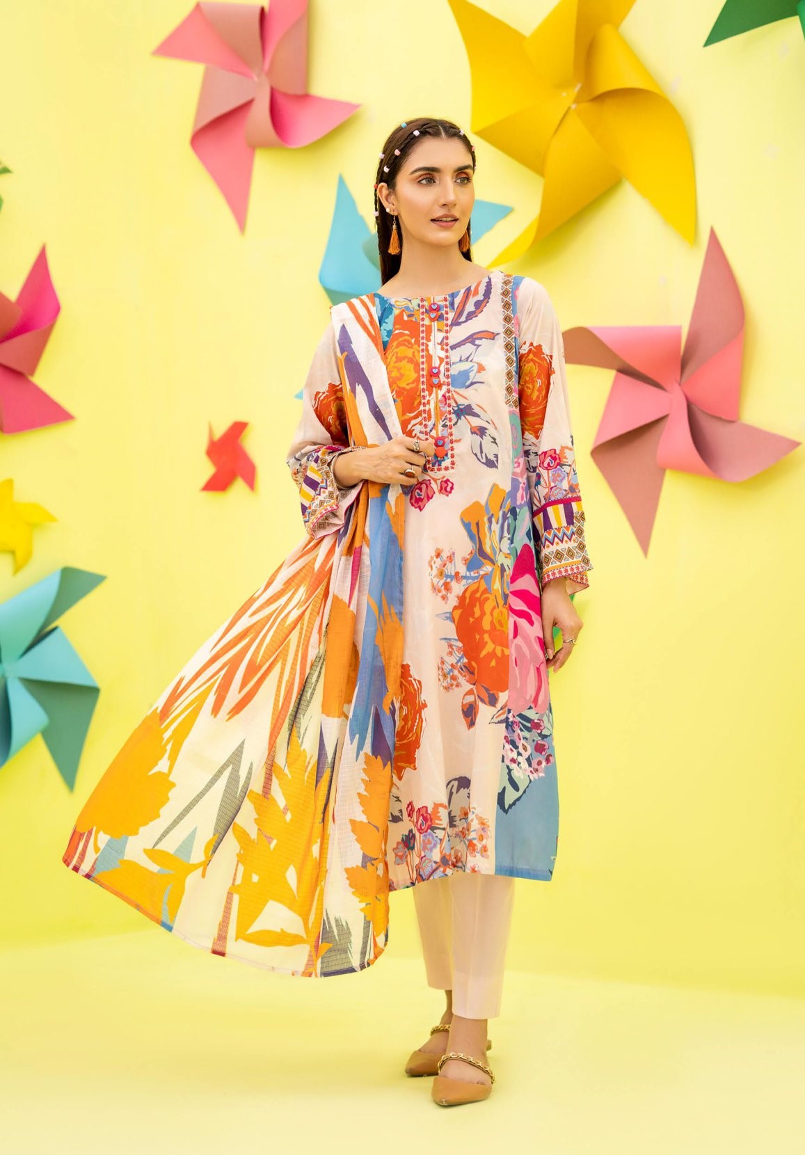 Printed Lawn 3Piece Suit POP INN  GPN2309A7