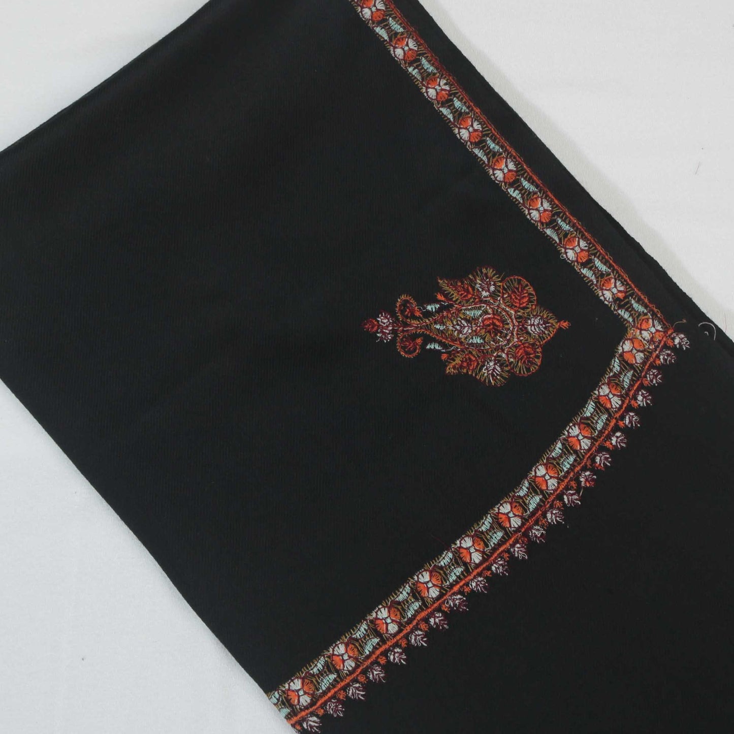 Chakoor Kingri Embroidered Pashmina Shaw FG0034-Black