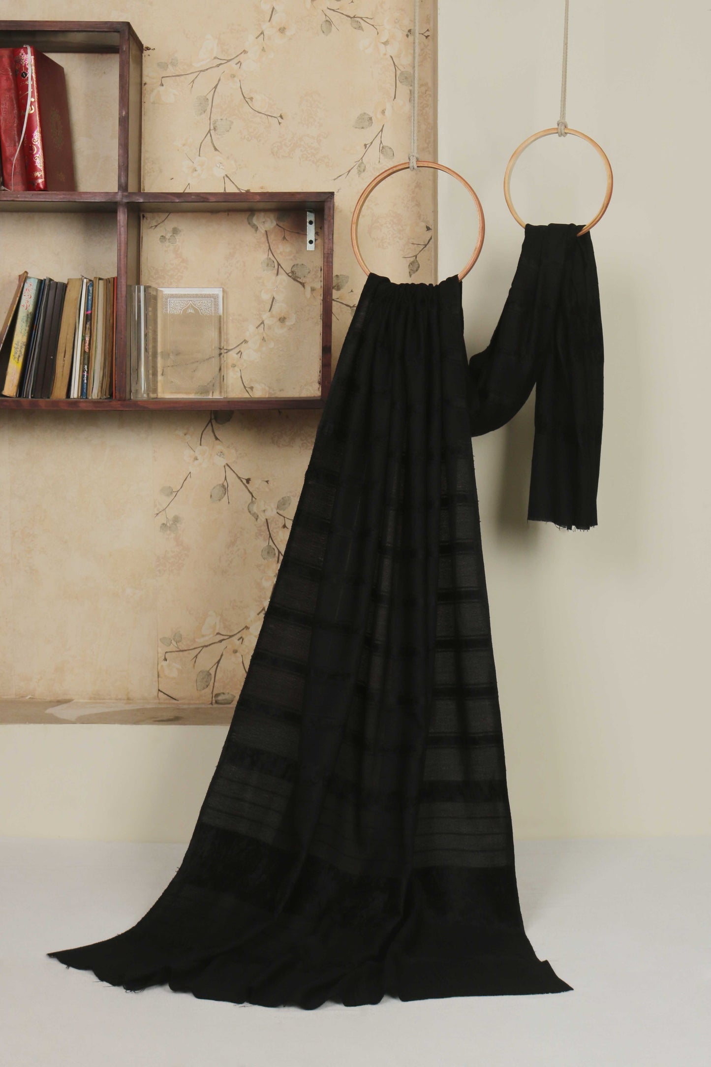 Velvet Wool Black Shawl Sh163