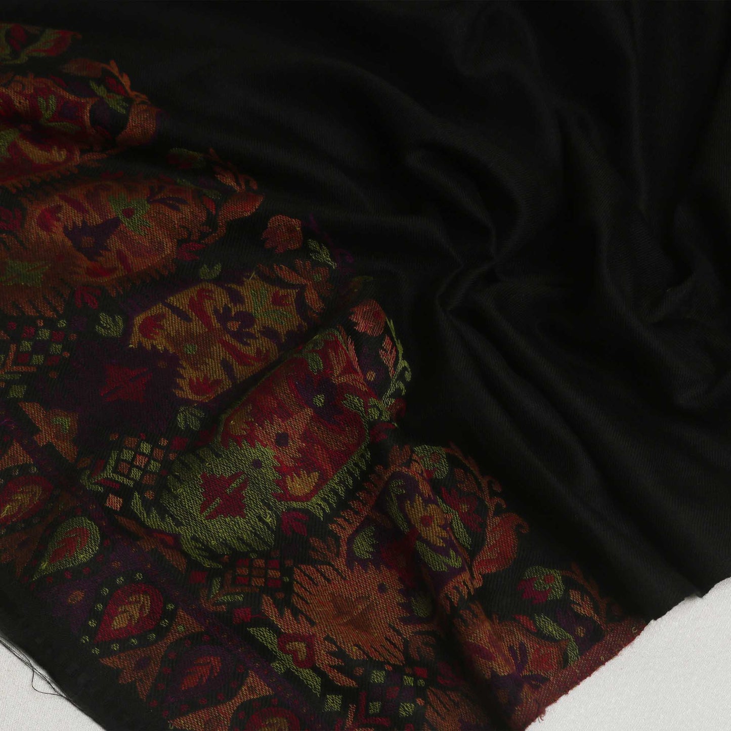 Kani Palo Pashmina Black Shawl 3186