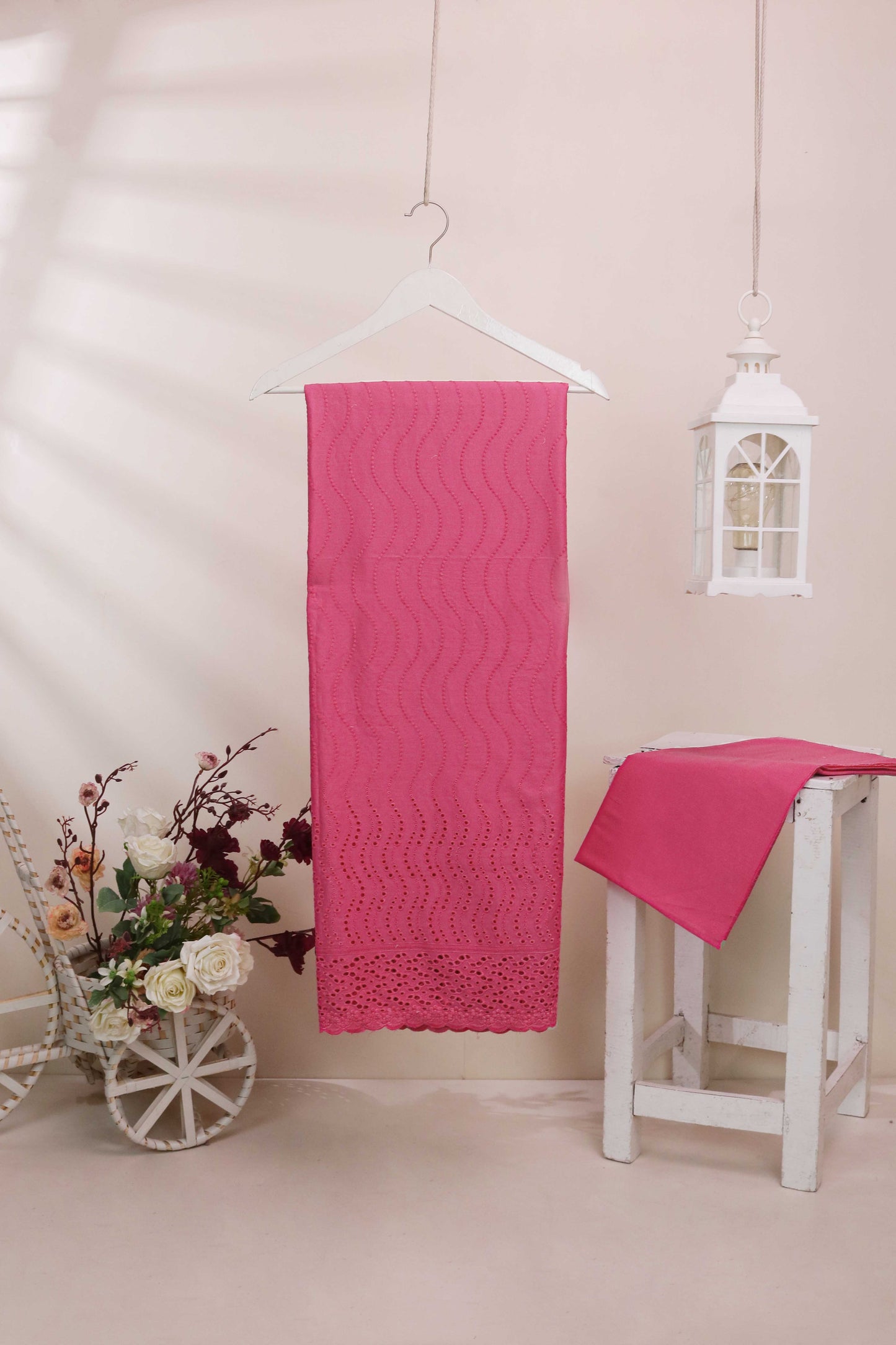 Boring Embroidered 2Pc H25L2P177