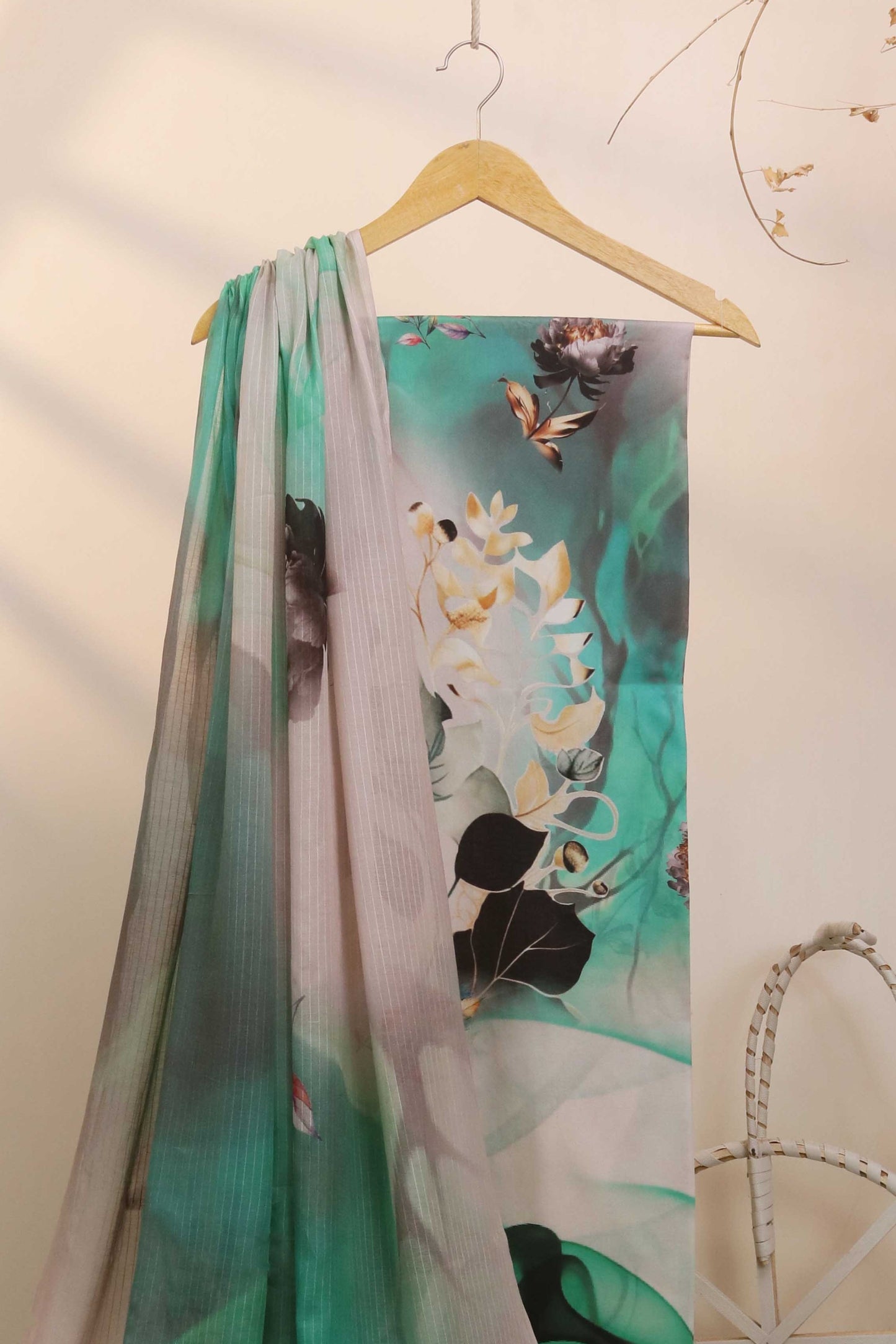 Lawn Printed Suit H25SLST35