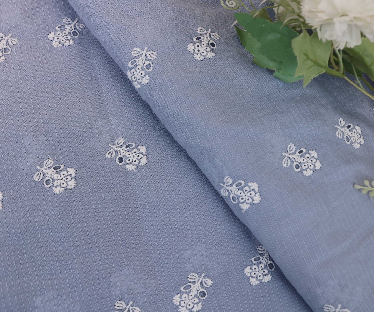 2Piece – Embroidered Lawn H25L2P231