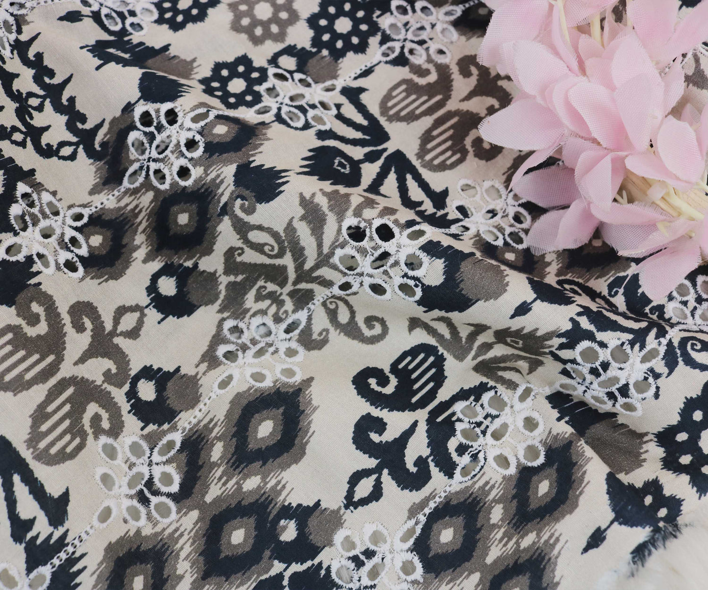 2Piece – Printed Embroidered Lawn L2PE85
