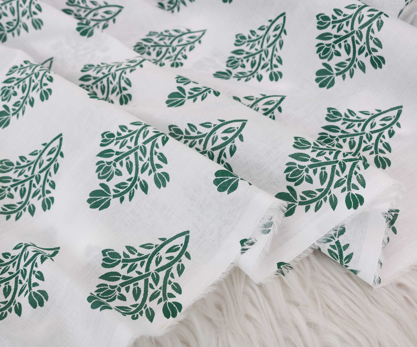 2Piece – Printed Lawn L2PP231