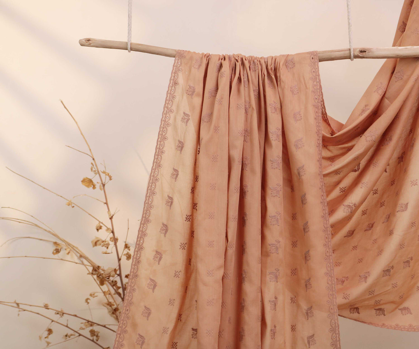 Embroidered Lawn Shawl LSH92