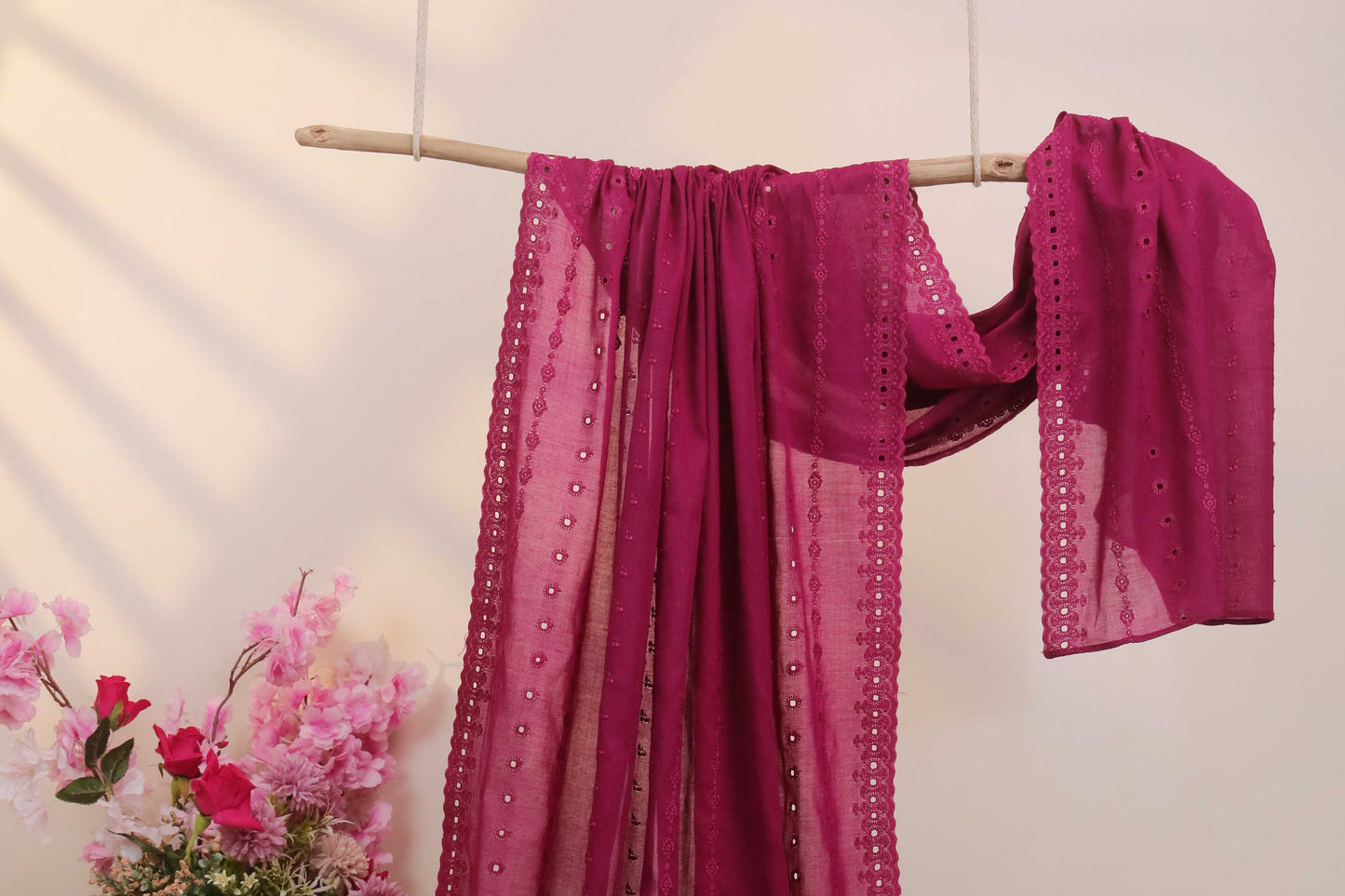Embroidered Lawn Shawl 2868K