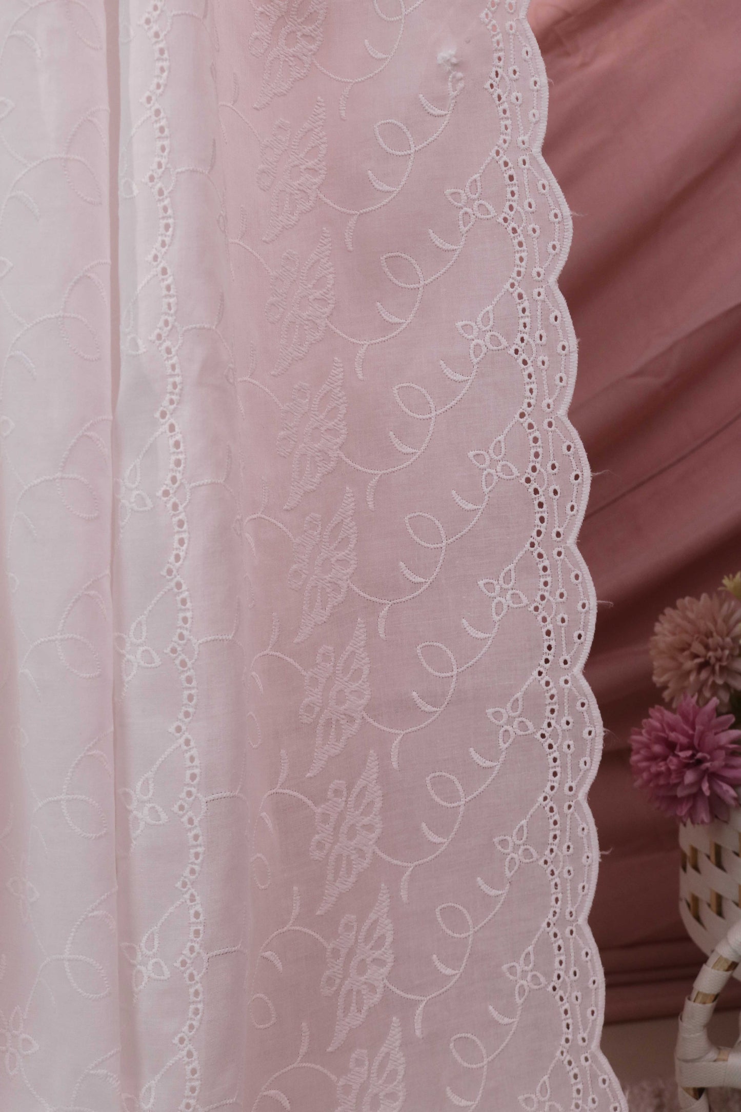 Embroidered Lawn Shawl LSH08