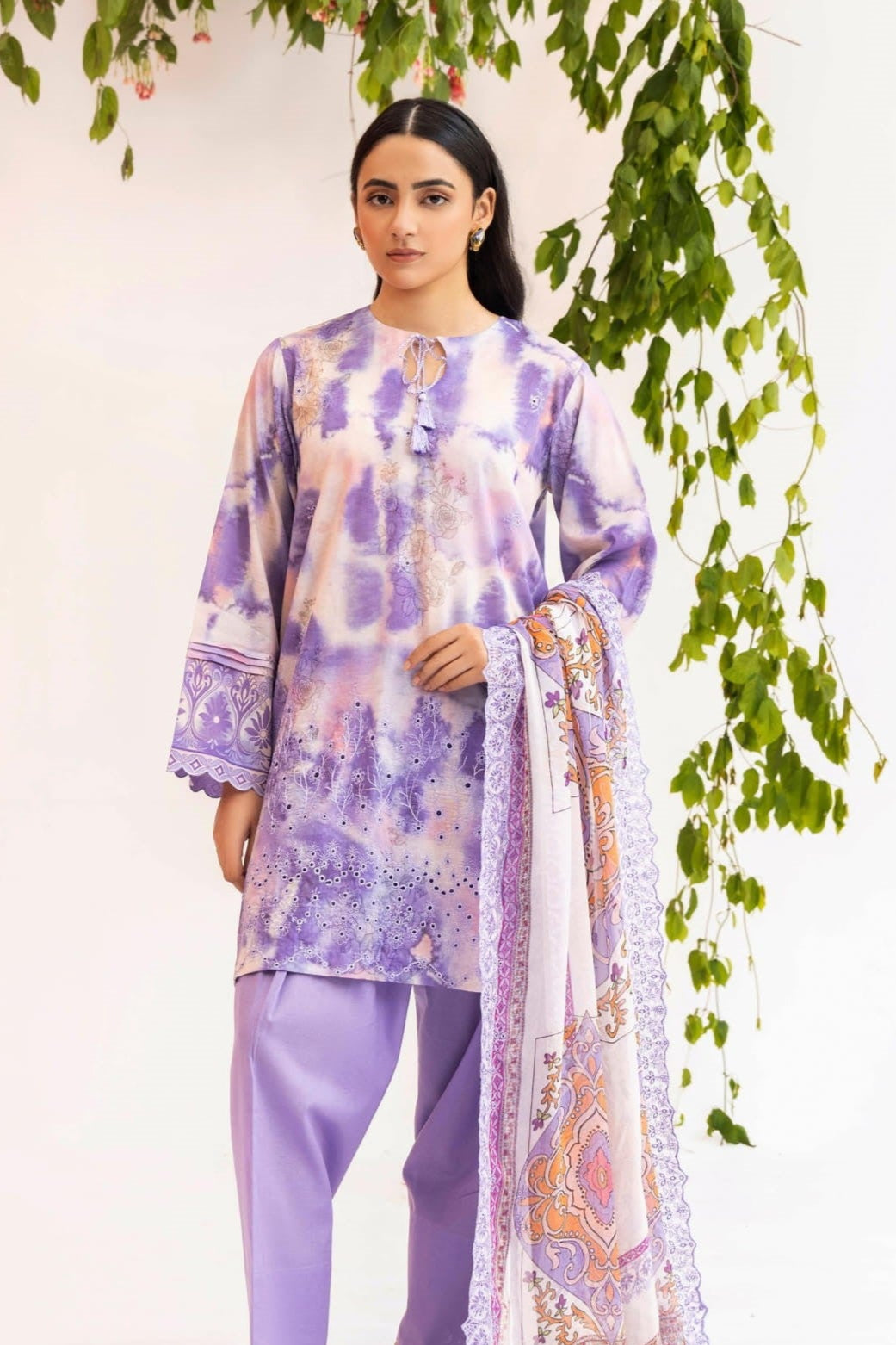 Lawn Embroidered Suit H25SLGM12