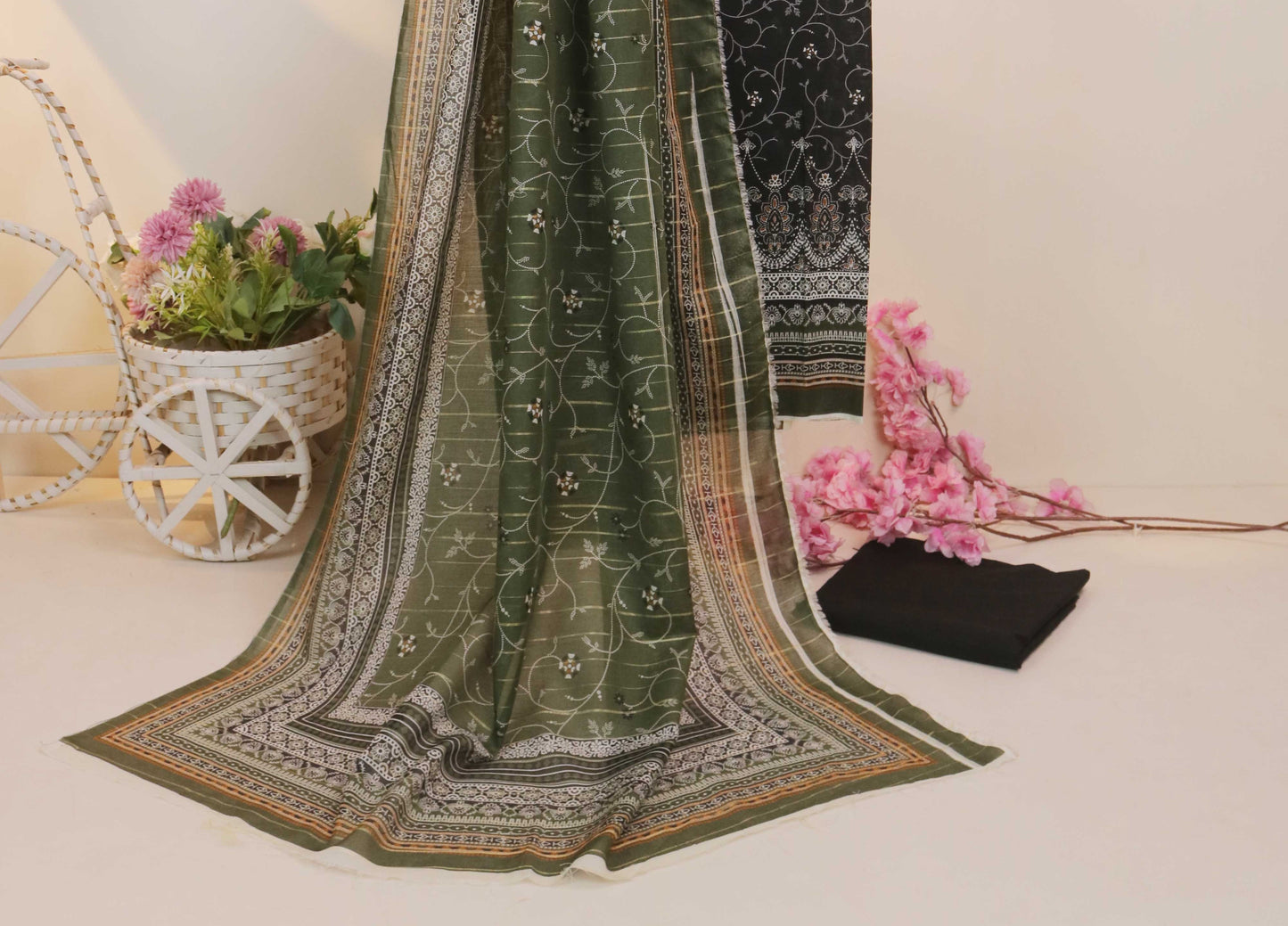 Supperior Lawn Printed Suit H25SLBS26