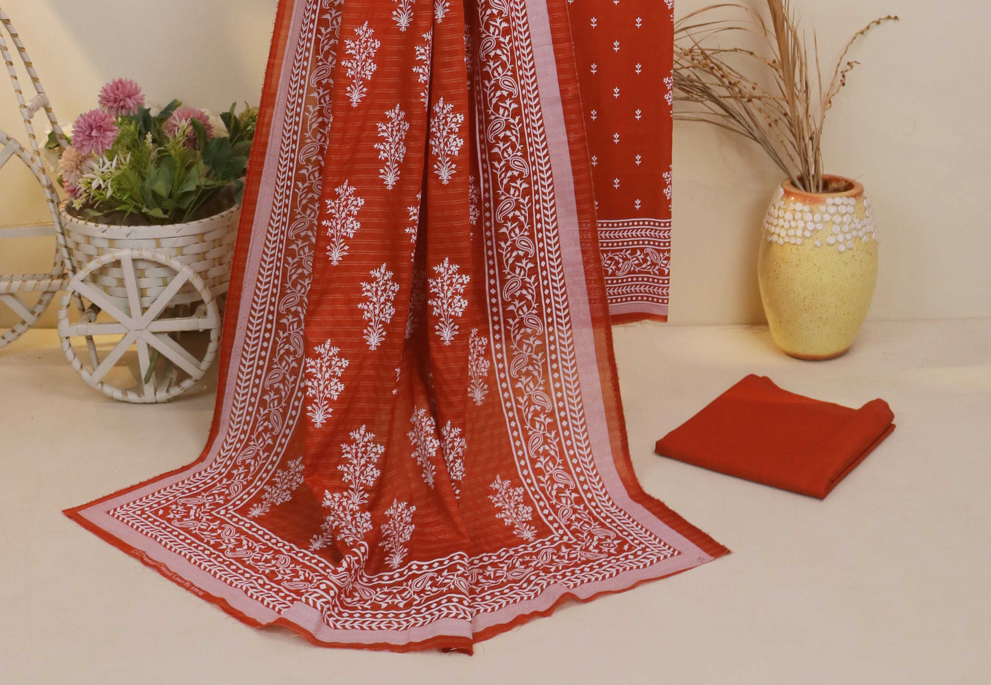 Luxury Lawn Printed Suit H25SLMJ46