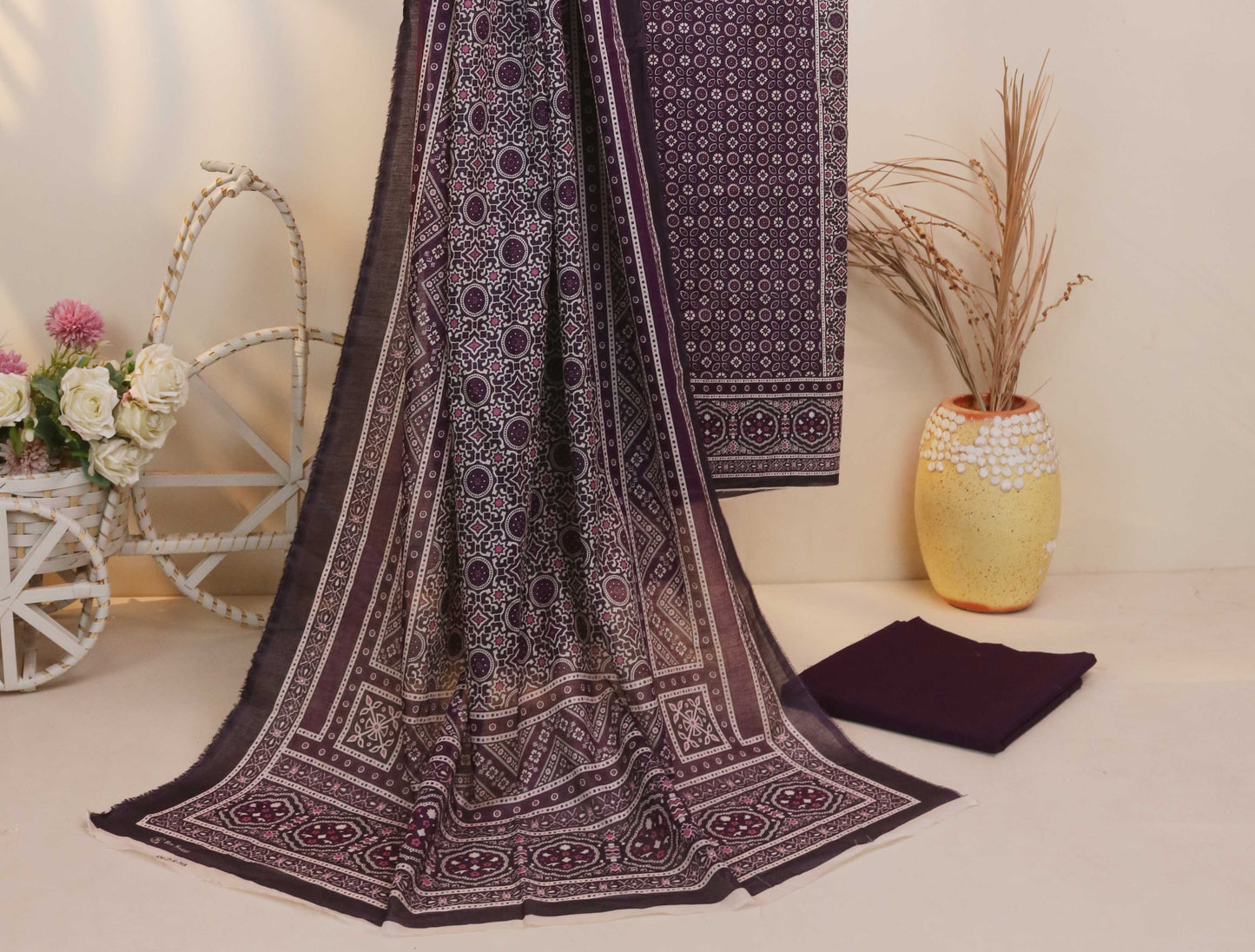 Supperior Lawn Printed Suit H25SLBS31