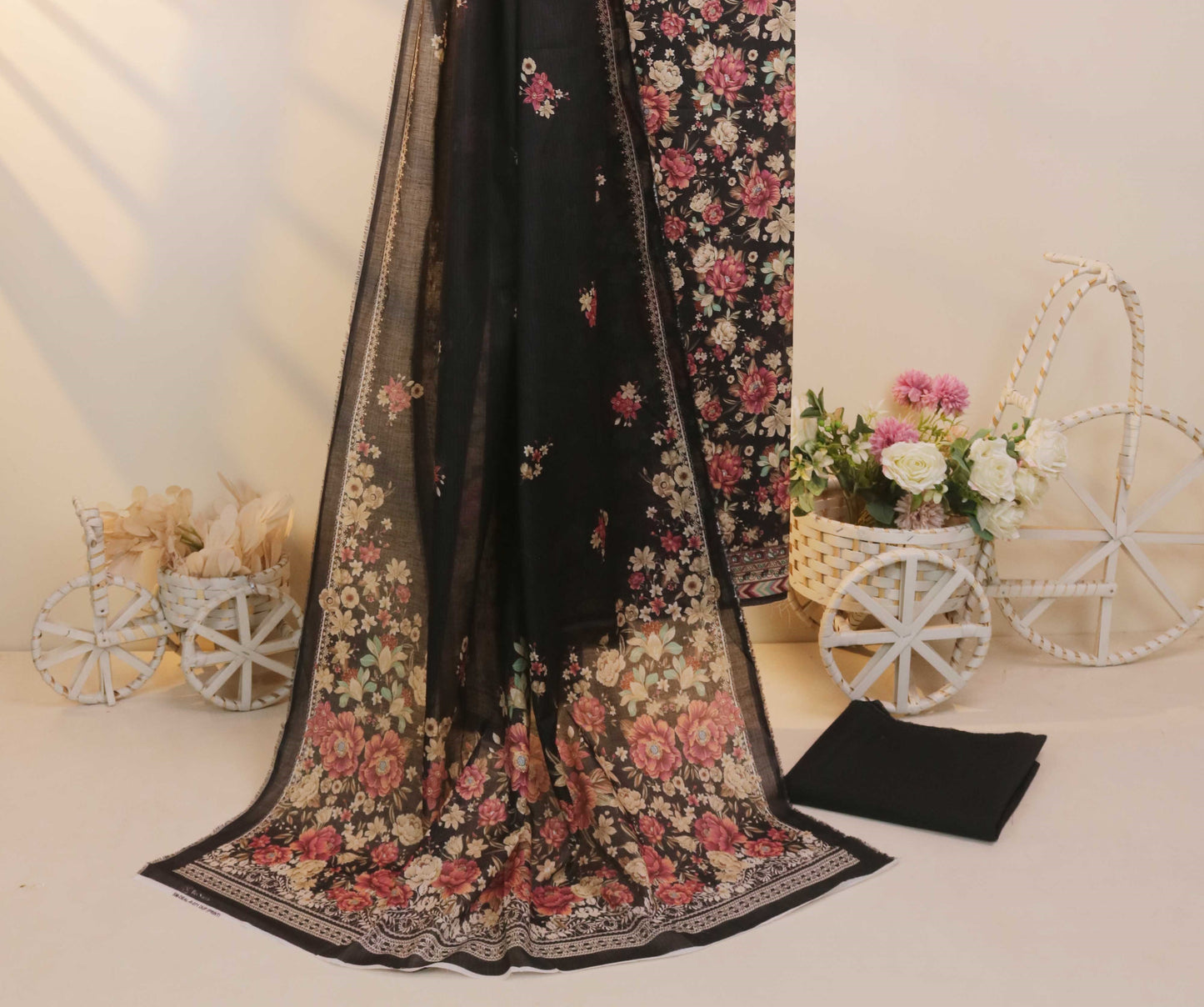 Supperior Lawn Printed Suit H25SLBS28