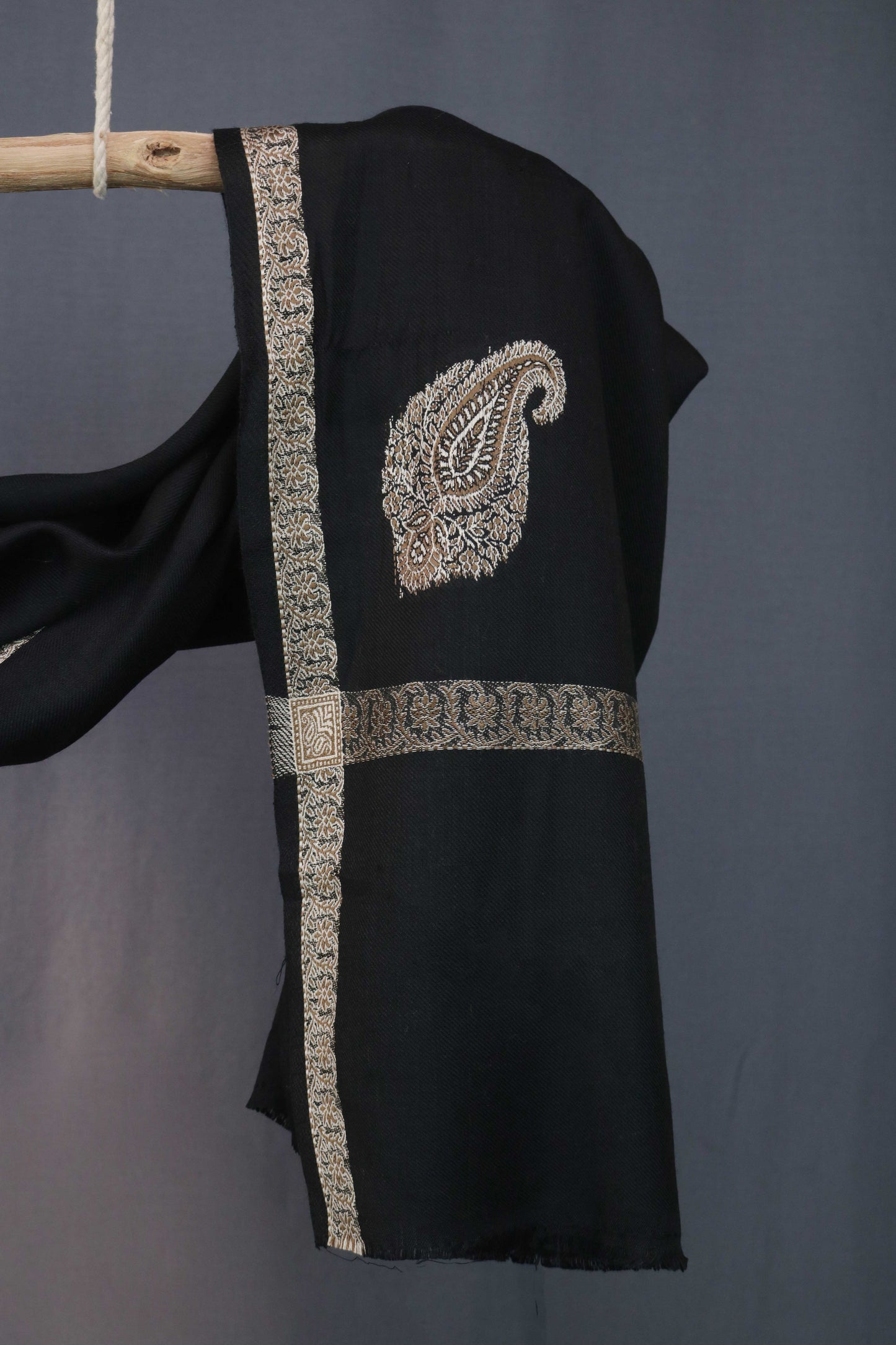 Embroidered Broder Pashmina Shawl 3535