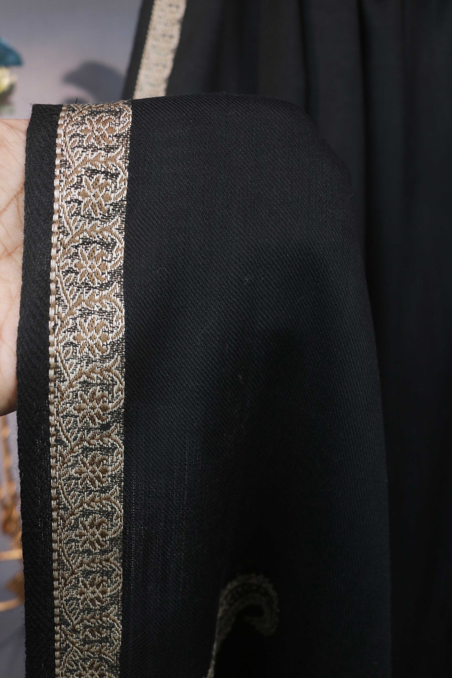 Embroidered Broder Pashmina Shawl 3535