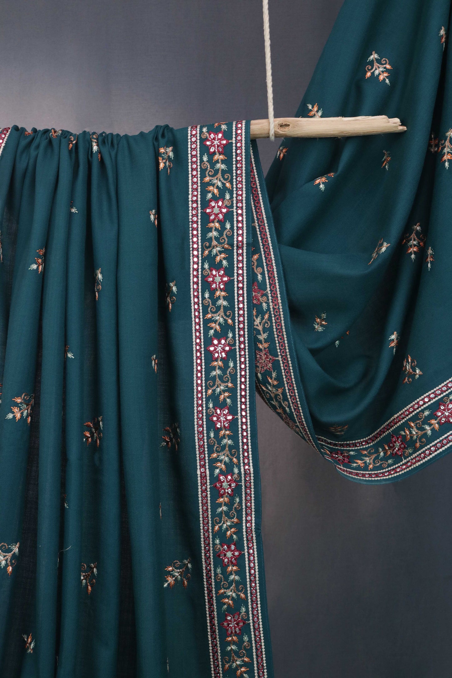 Embroidered Pashmina Shawl 3507D