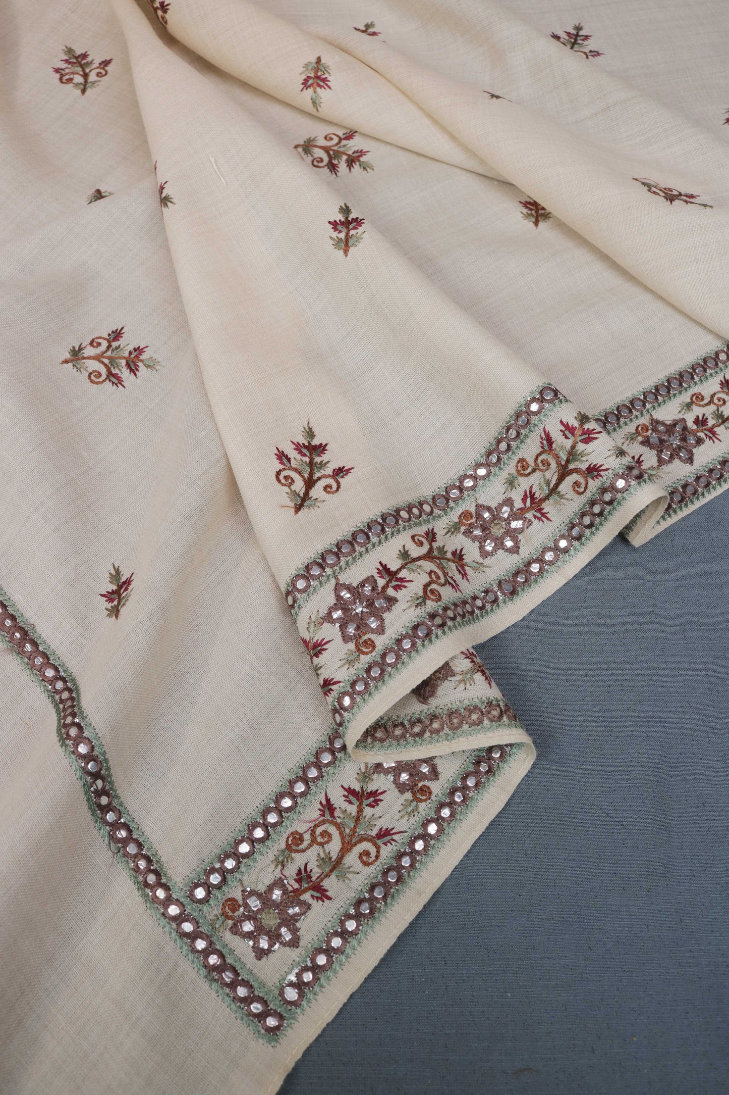 Embroidered  Pashmina Shawl 3507C