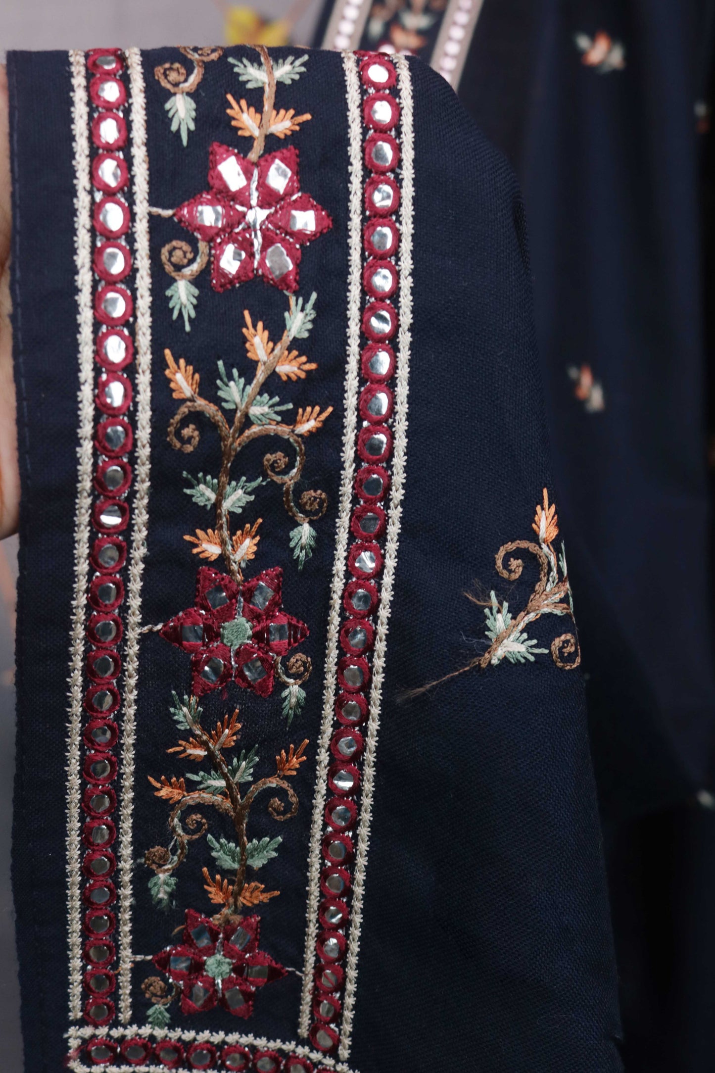 Embroidered Pashmina Shawl 3507B