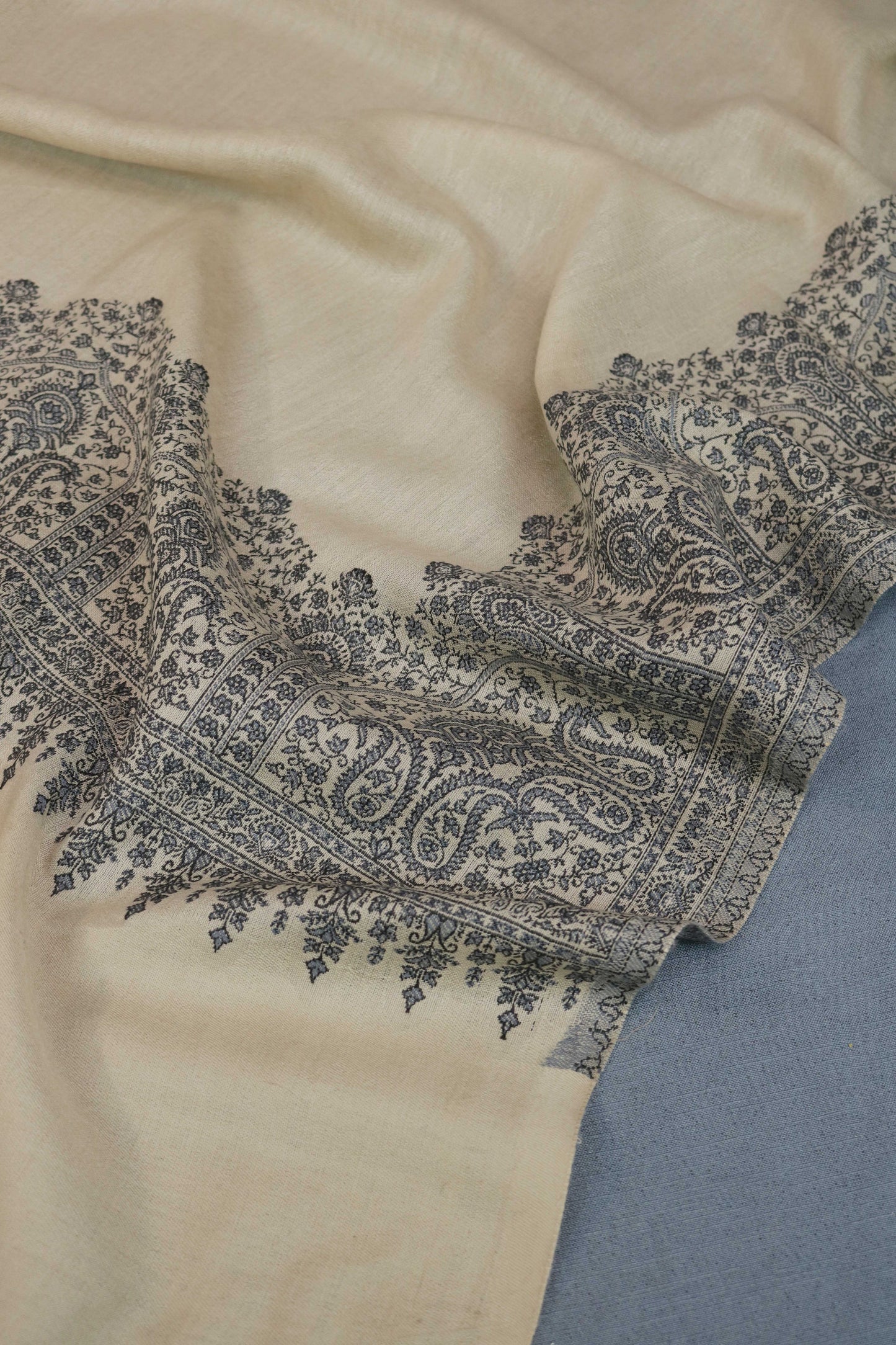 Kani Border Pashmina Shawl 3489G