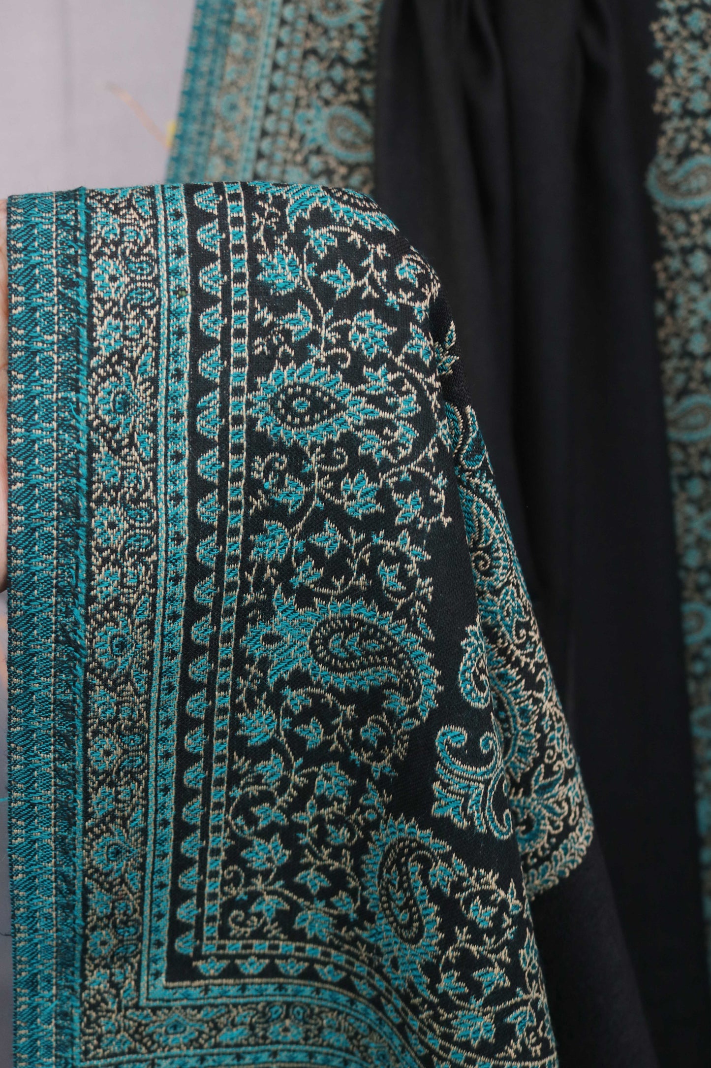 Kani Border Pashmina Shawl 3489B