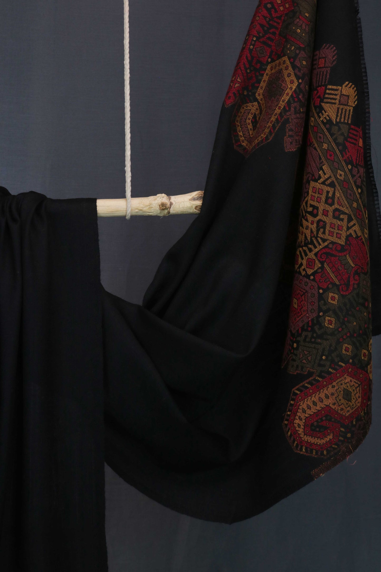 Kani Palo Shawl 3490 Black