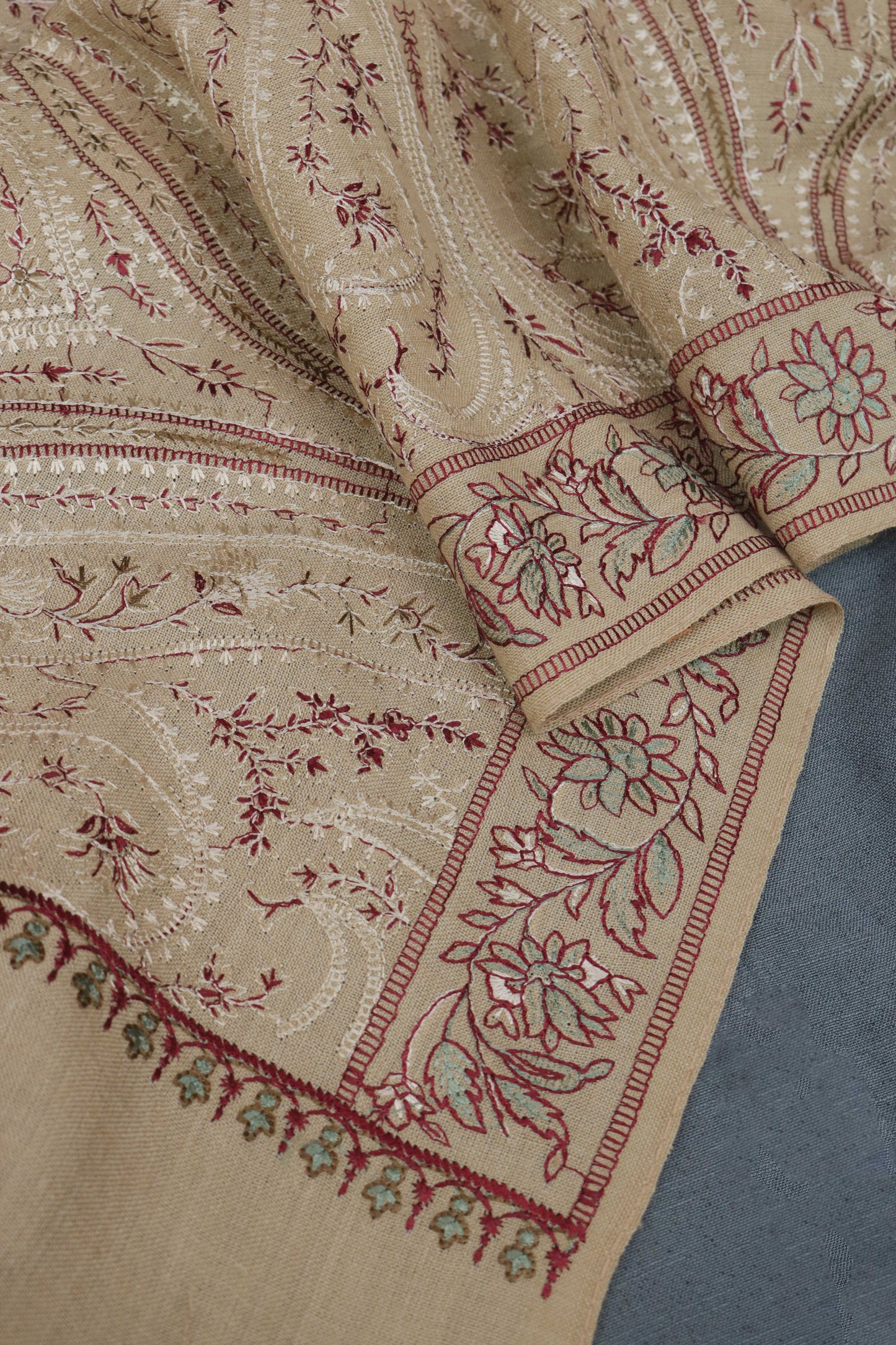 Breeza Full Embroidered Pashmina Shawl 3569A