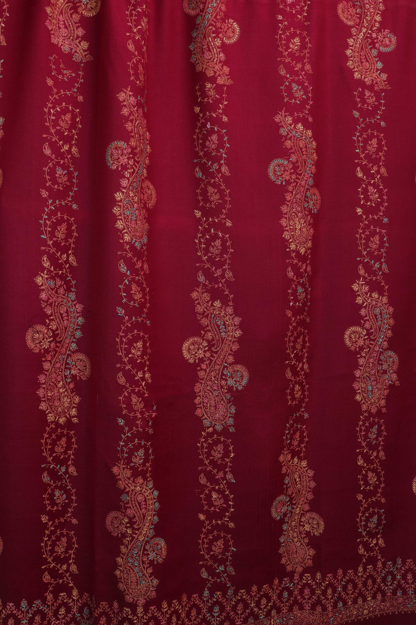 Sui Tanka Embroidered Pashmina Shawl SSH02