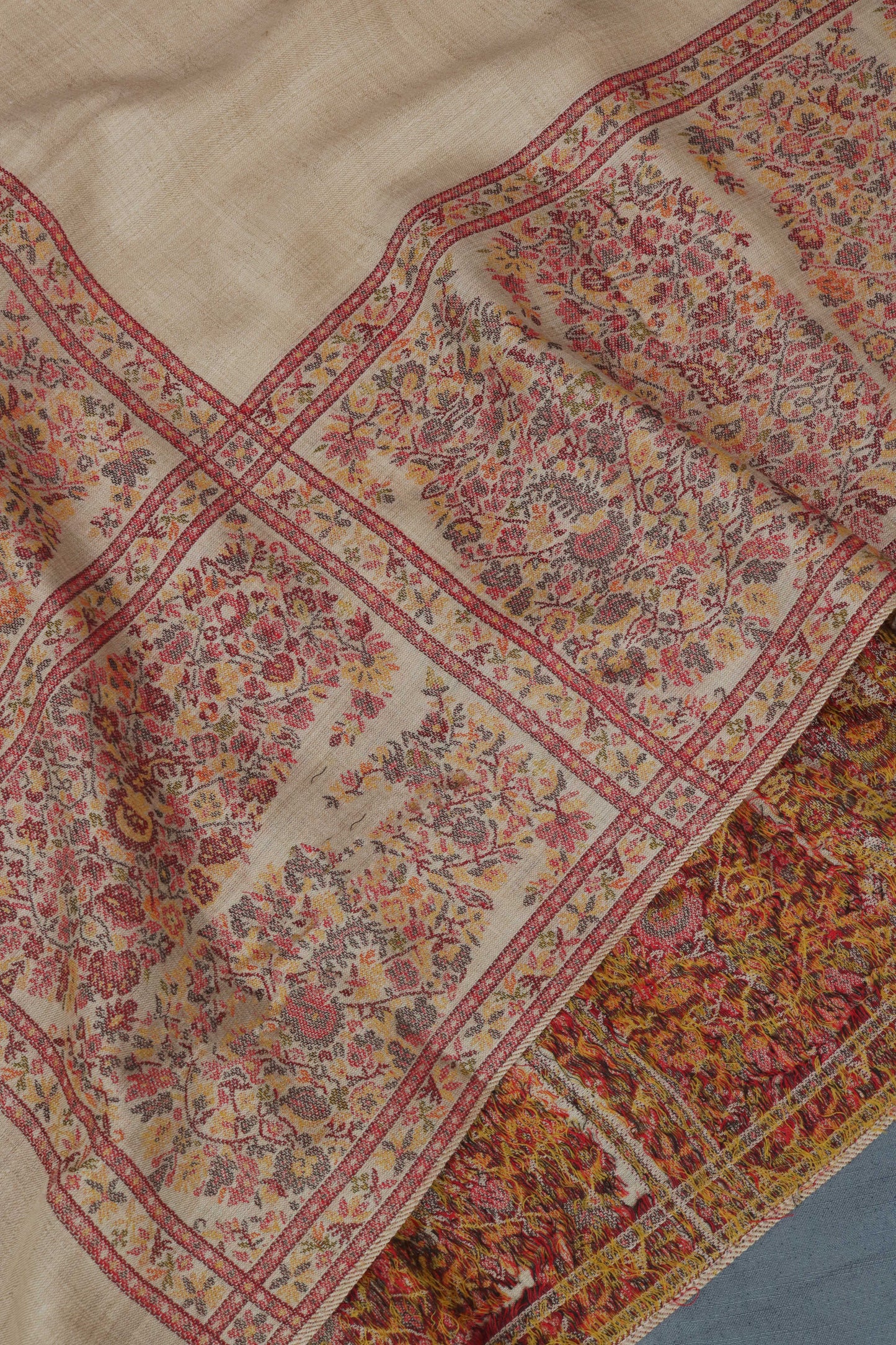 Kani Border Pashmina Shawl  HKSH14