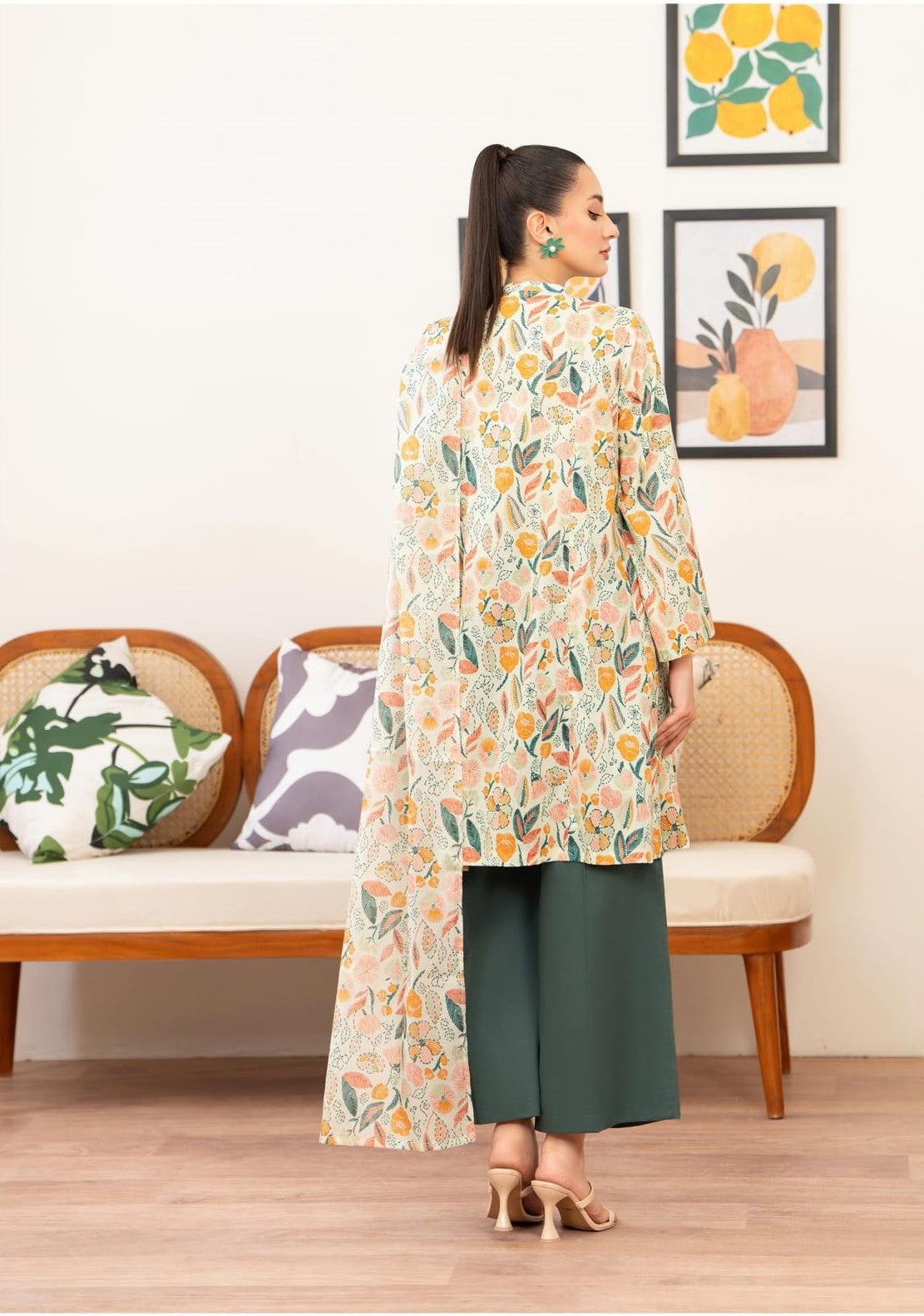 Lawn Printed Suit H25SLGR04