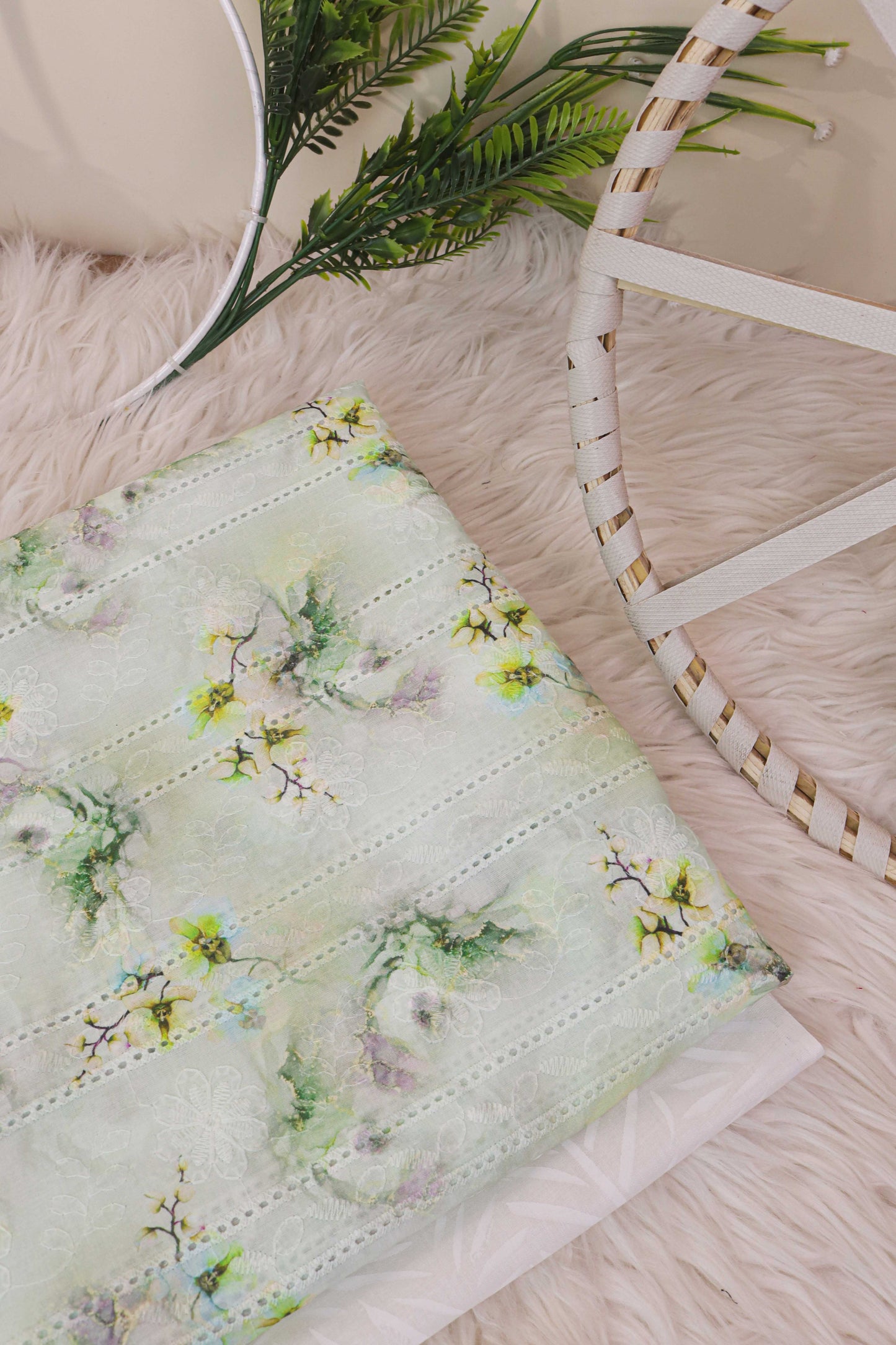 Printed Embroidered Lawn H25LPB23